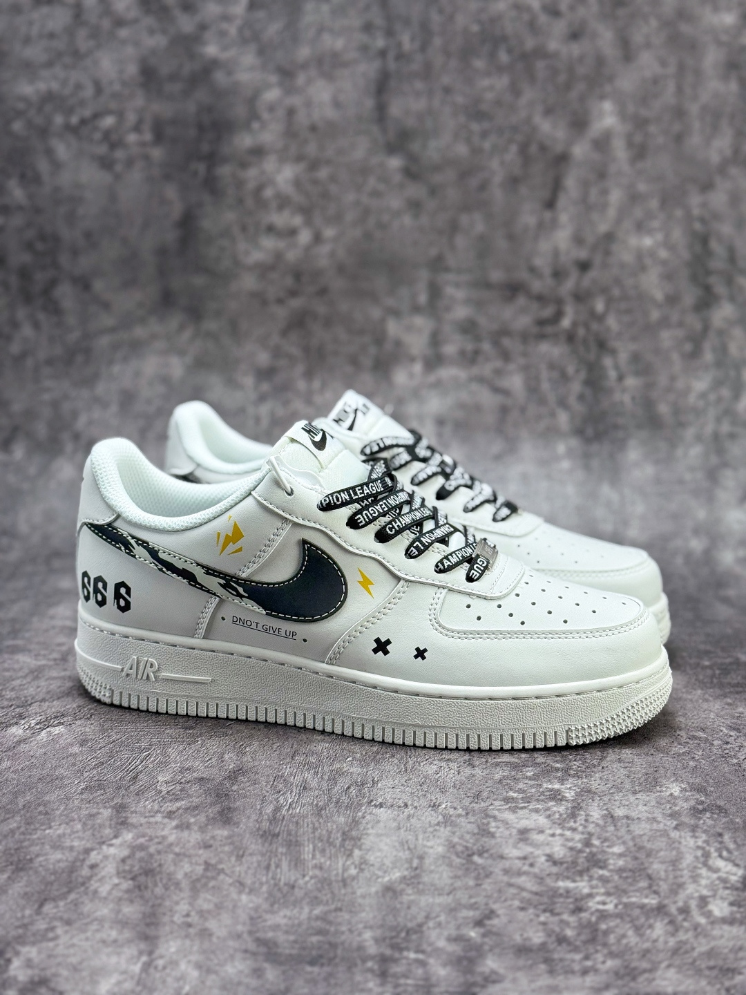 Nike Air Force 1 Low 07 白黑小勾 JP8028-072-莆田鞋,莆田鞋货源,高仿鞋,高仿鞋货源,安福档口,莆田高仿鞋,莆田鞋批发,高仿鞋批发,莆田高仿运动鞋,高仿运动鞋,莆田运动鞋 Nike Air Force 1 Low 07 白黑小勾 JP8028-072