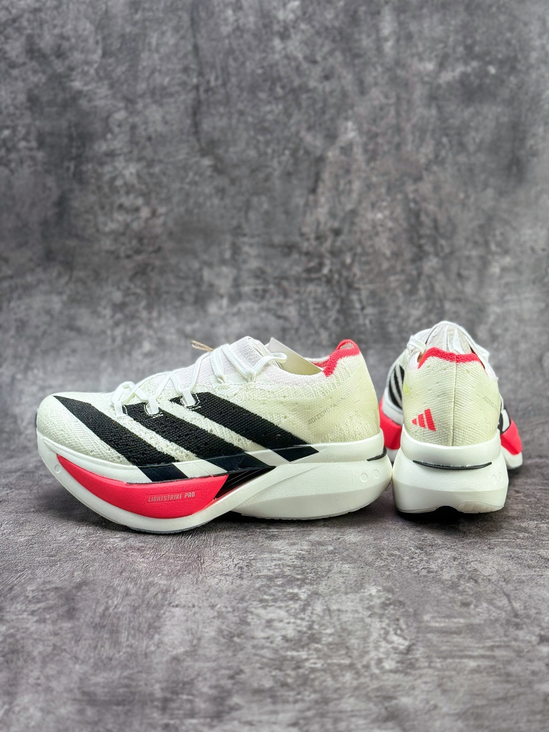adidas Adizero Prime X 3.0 舒适轻盈耐磨 低帮跑步鞋 男女同款 JR2597