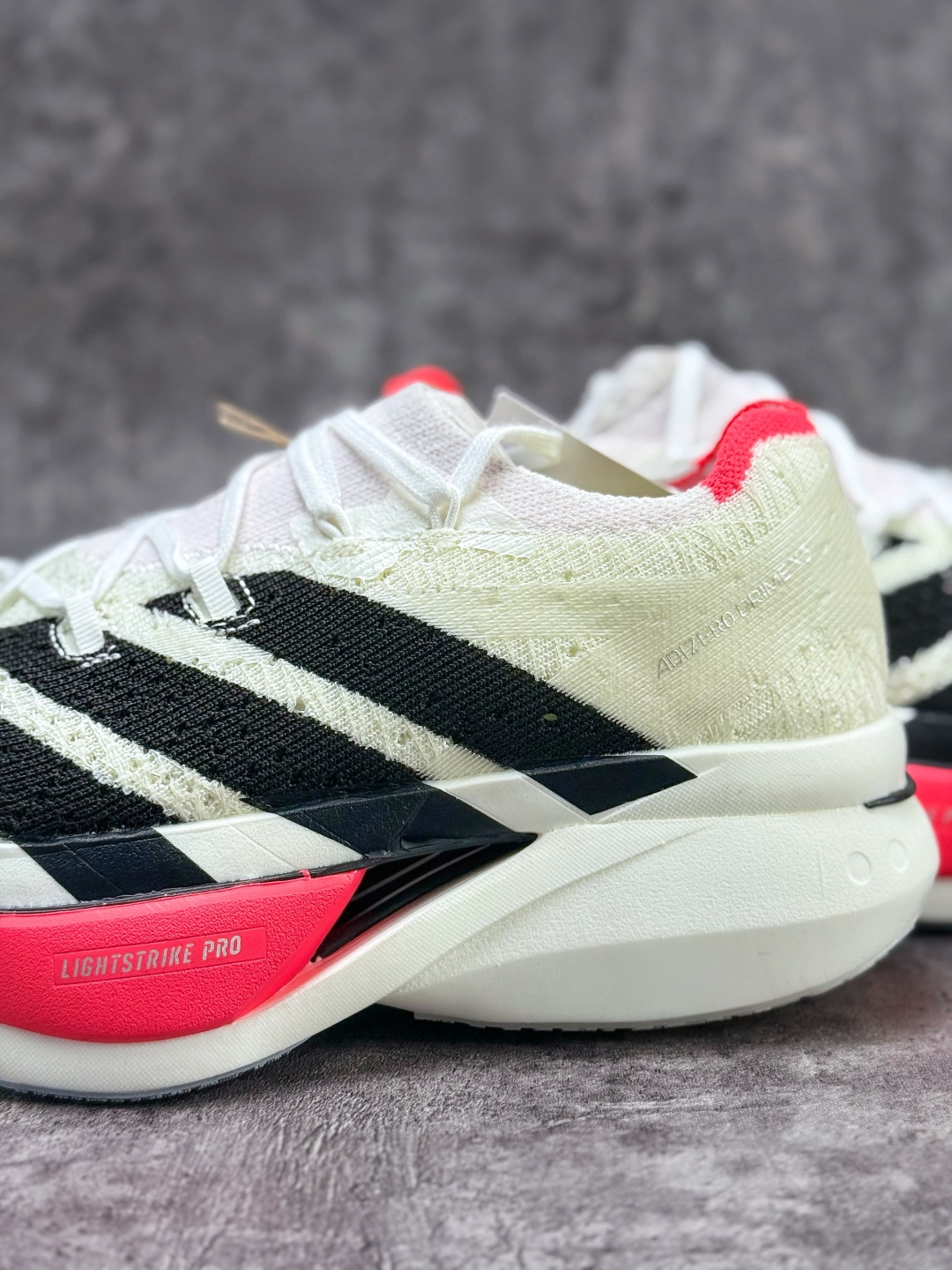 adidas Adizero Prime X 3.0 舒适轻盈耐磨 低帮跑步鞋 男女同款 JR2597