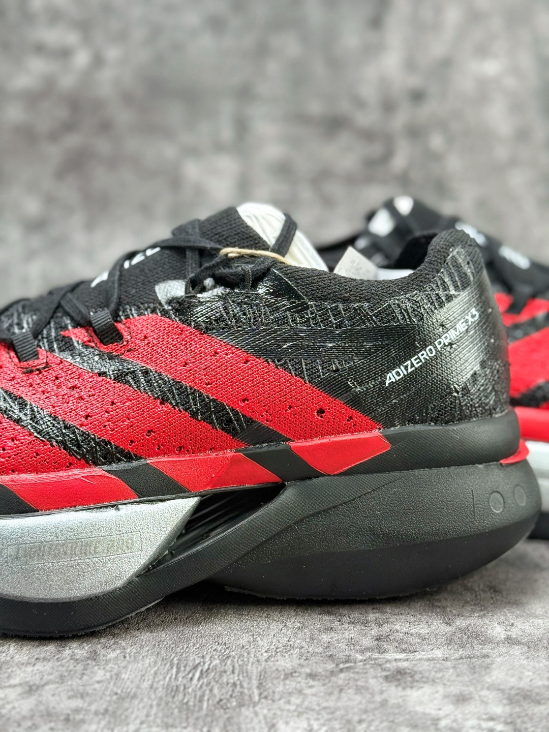 adidas Adizero Prime X 3.0 舒适轻盈耐磨 低帮跑步鞋 男女同款 KJ6946