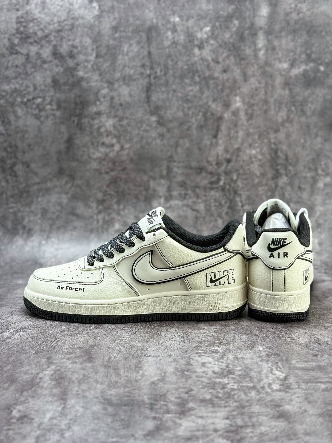 Nike Air Force 1 Low 07 白黑满天星 JP8028-060-莆田鞋,莆田鞋货源,高仿鞋,高仿鞋货源,安福档口,莆田高仿鞋,莆田鞋批发,高仿鞋批发,莆田高仿运动鞋,高仿运动鞋,莆田运动鞋 Nike Air Force 1 Low 07 白黑满天星 JP8028-060