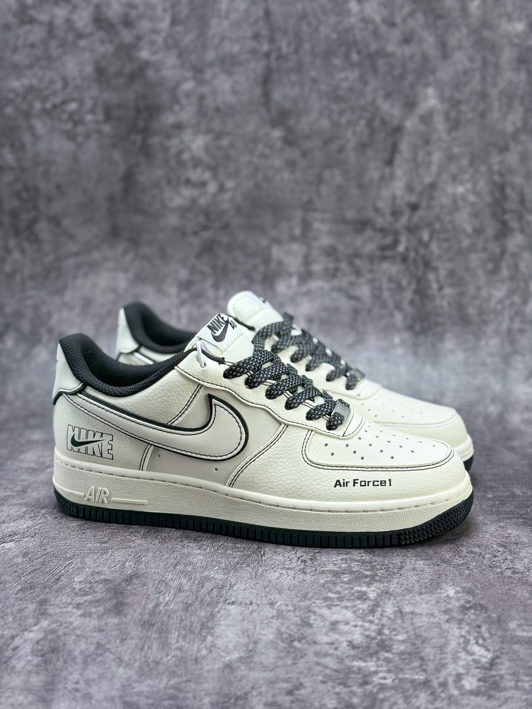 Nike Air Force 1 Low 07 白黑满天星 JP8028-060-莆田鞋,莆田鞋货源,高仿鞋,高仿鞋货源,安福档口,莆田高仿鞋,莆田鞋批发,高仿鞋批发,莆田高仿运动鞋,高仿运动鞋,莆田运动鞋 Nike Air Force 1 Low 07 白黑满天星 JP8028-060