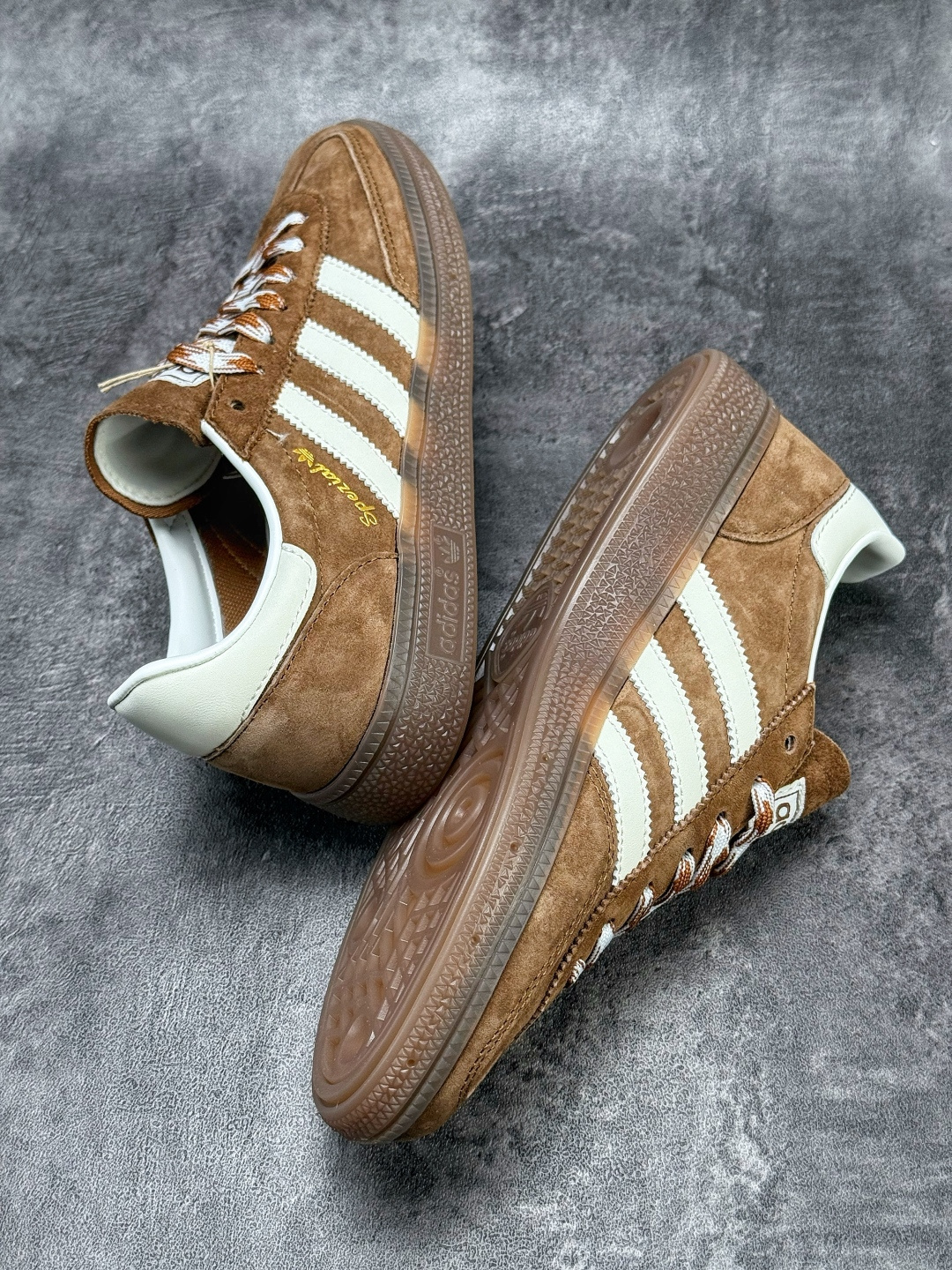 adidas originals Samba Handball Spezial 棕白 KI5938