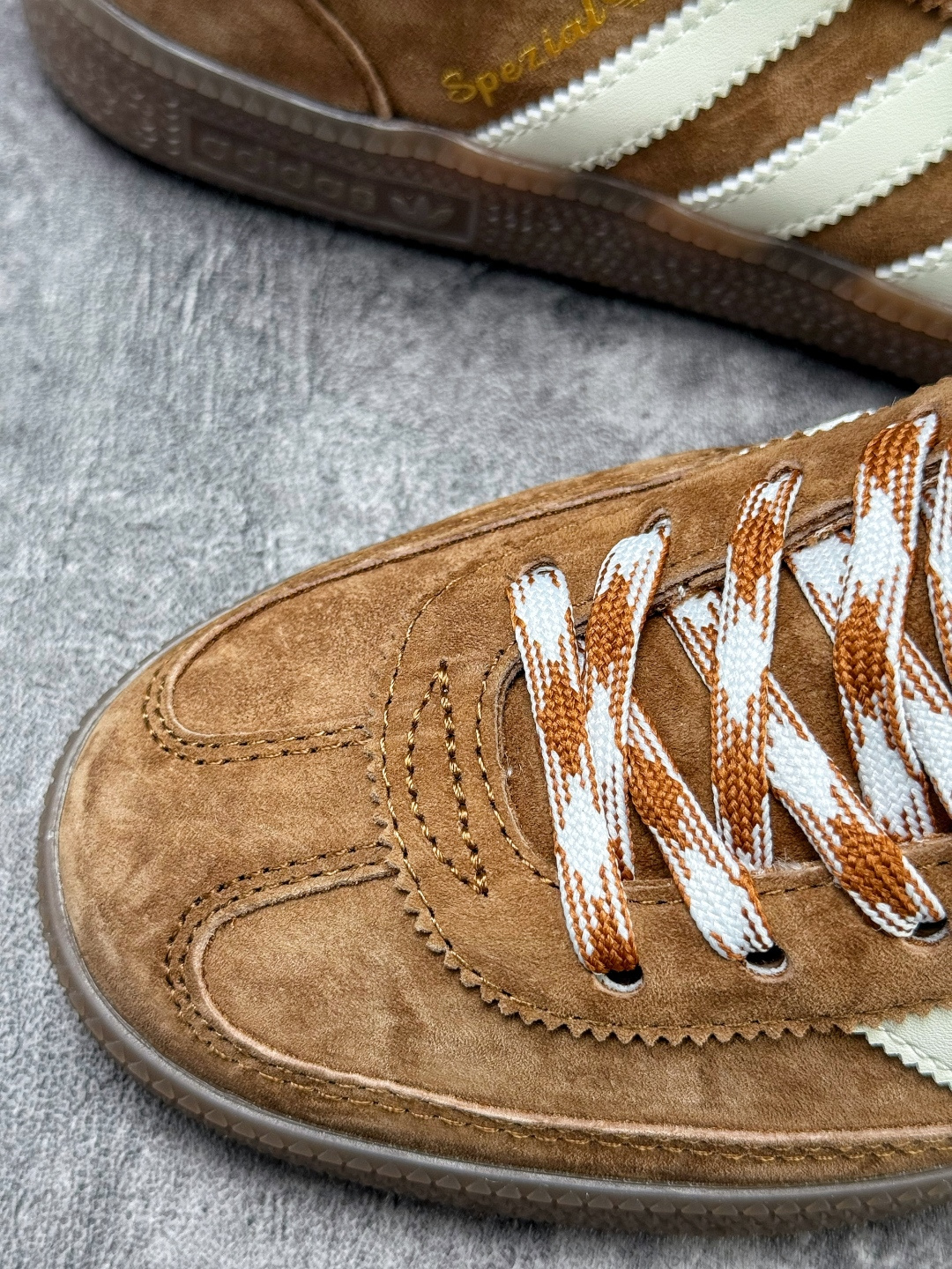 adidas originals Samba Handball Spezial 棕白 KI5938