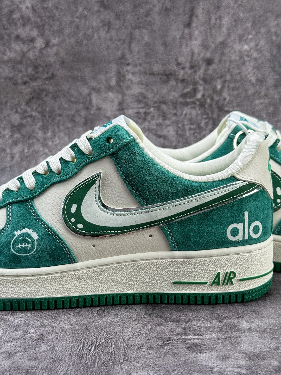 Nike Air Force 1 Low 07 x AIO 绿白小勾 SY1388-011