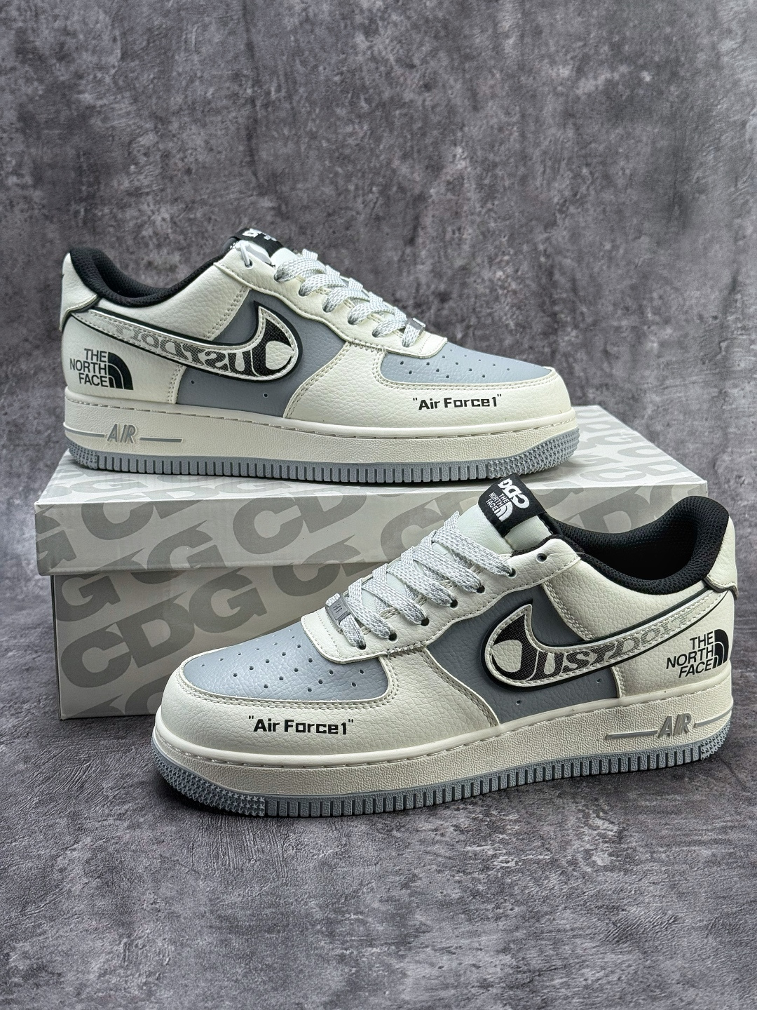 Nike Air Force 1 Low 07 x The North Face 白灰满天星 JP8028-066-莆田鞋,莆田鞋货源,高仿鞋,高仿鞋货源,安福档口,莆田高仿鞋,莆田鞋批发,高仿鞋批发,莆田高仿运动鞋,高仿运动鞋,莆田运动鞋 Nike Air Force 1 Low 07 x The North Face 白灰满天星 JP8028-066