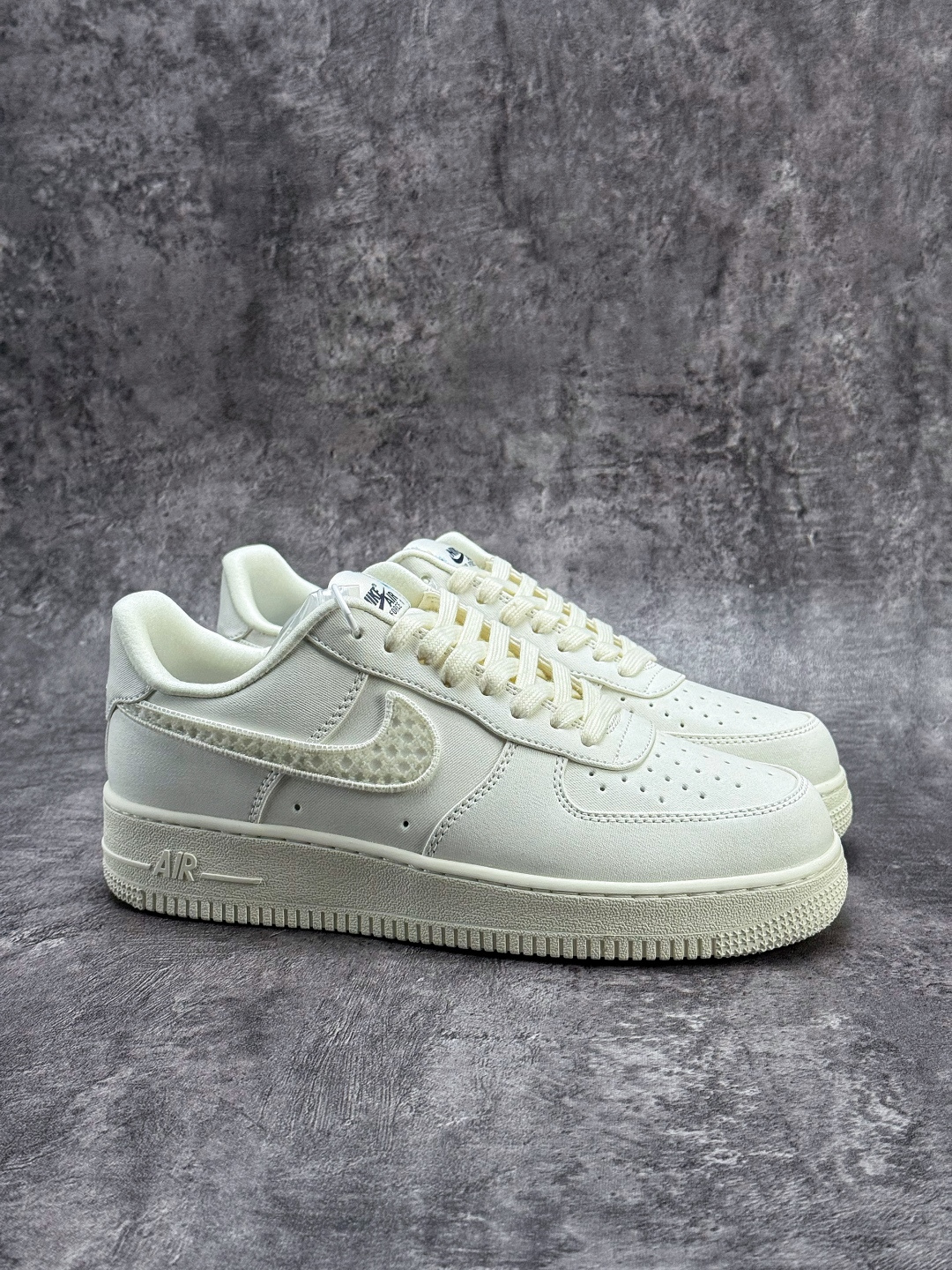 Nike Air Force 1 Low 07 米白 IH7351-010