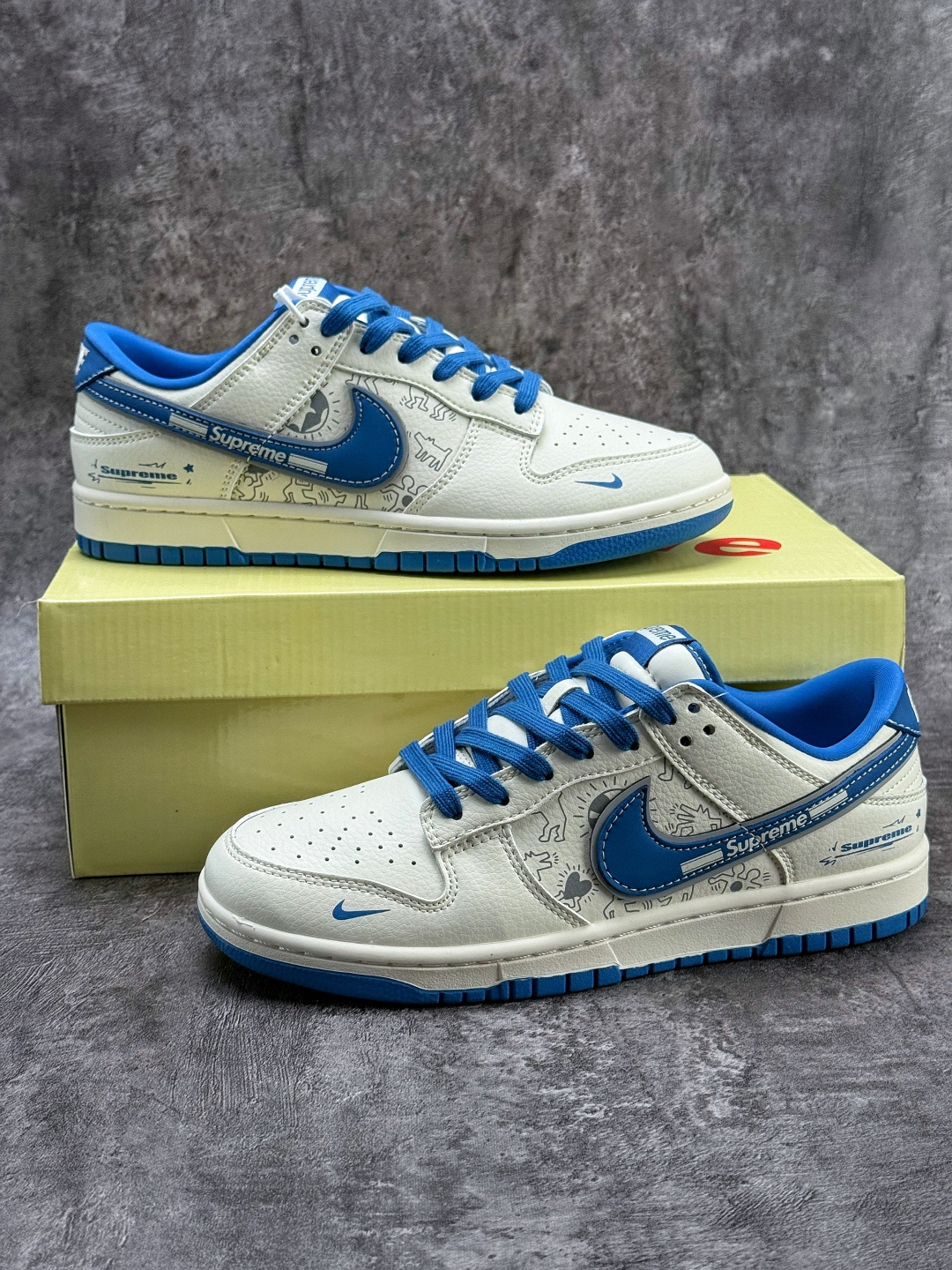 Nike SB Dunk Low x Supreme 白蓝小勾 XD1588-237