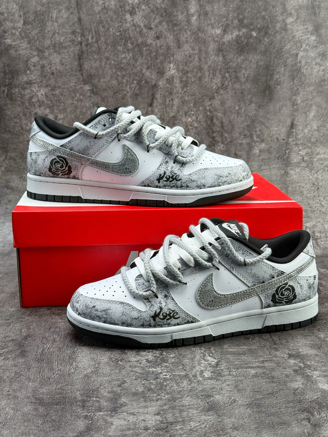 Nike SB Dunk Low 银绽 灰白 DD1391-100-莆田鞋,莆田鞋货源,高仿鞋,高仿鞋货源,安福档口,莆田高仿鞋,莆田鞋批发,高仿鞋批发,莆田高仿运动鞋,高仿运动鞋,莆田运动鞋 Nike SB Dunk Low 银绽 灰白 DD1391-100