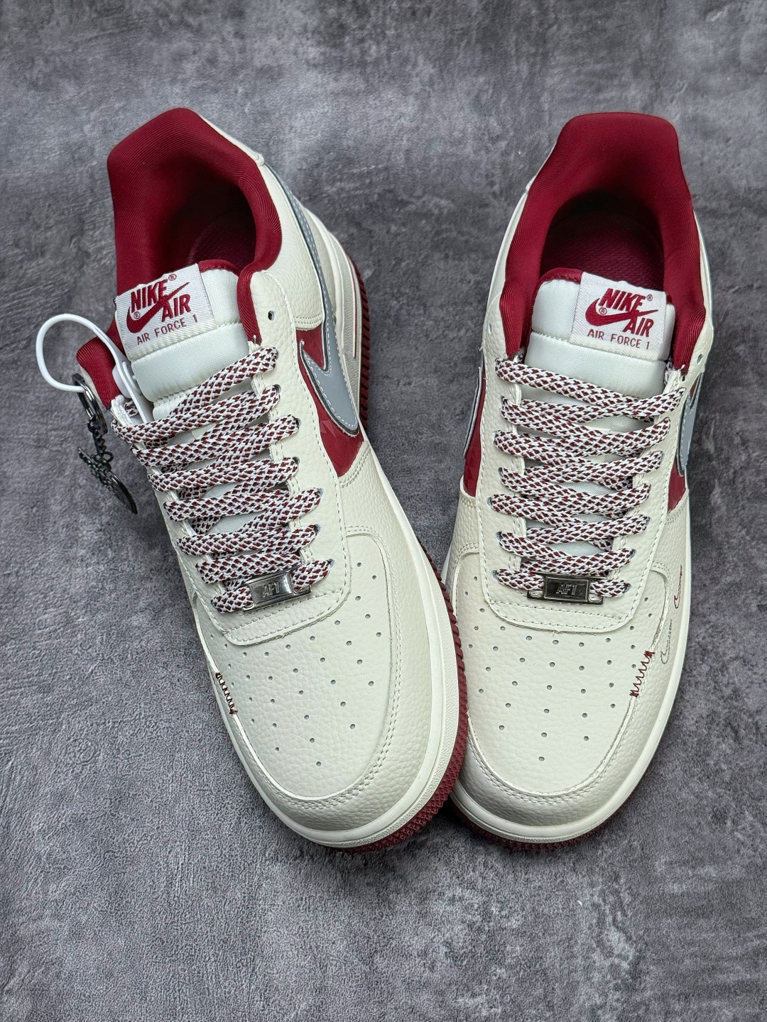 Nike Air Force 1 Low 07 x The North Face 白红双小勾满天星 DF0188-112