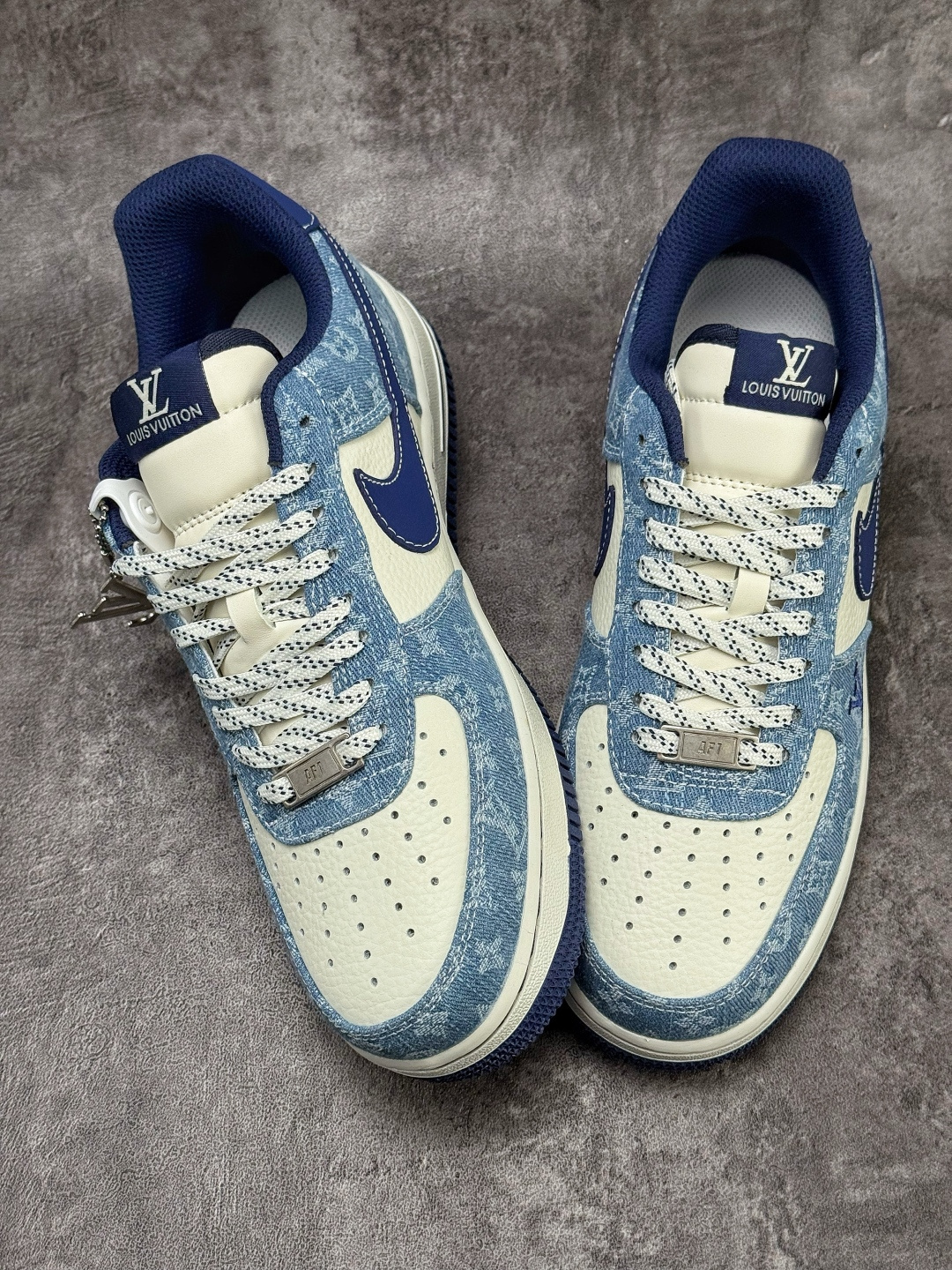 Nike Air Force 1 Low 07 x Louis Vuitton 蓝白牛仔满天星 NH0601-578
