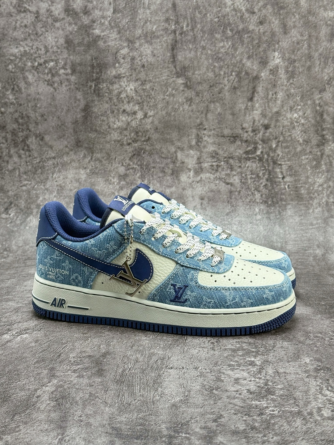 Nike Air Force 1 Low 07 x Louis Vuitton 蓝白牛仔满天星 NH0601-578