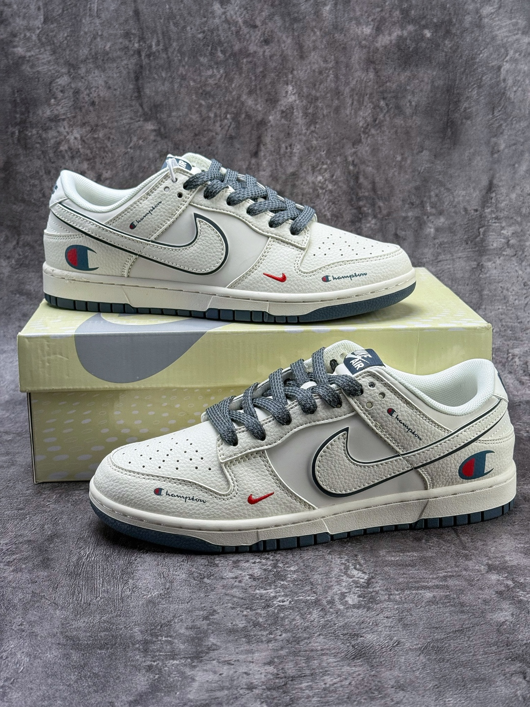 Nike SB Dunk Low x Champion 米白小勾满天星 JP1628-026-莆田鞋,莆田鞋货源,高仿鞋,高仿鞋货源,安福档口,莆田高仿鞋,莆田鞋批发,高仿鞋批发,莆田高仿运动鞋,高仿运动鞋,莆田运动鞋 Nike SB Dunk Low x Champion 米白小勾满天星 JP1628-026