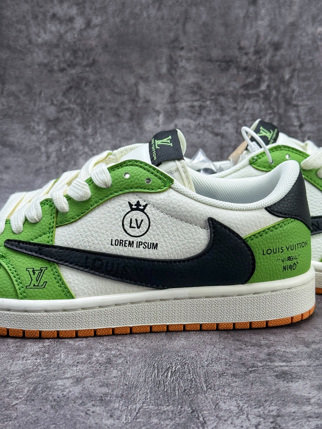 Travis Scott x Nike Air Jordan 1 Low x Louis Vuitton Air Jordan 1 Low 反转绿白黑小勾倒钩 DZ2688-002-莆田鞋,莆田鞋货源,高仿鞋,高仿鞋货源,安福档口,莆田高仿鞋,莆田鞋批发,高仿鞋批发,莆田高仿运动鞋,高仿运动鞋,莆田运动鞋 Travis Scott x Nike Air Jordan 1 Low x Louis Vuitton Air Jordan 1 Low 反转绿白黑小勾倒钩 DZ2688-002