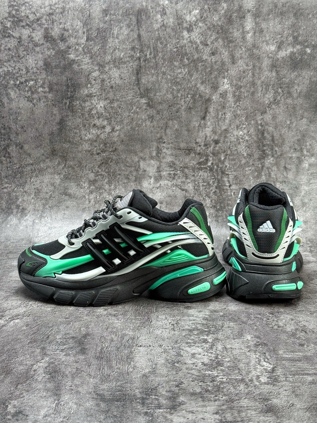 Adidas PW ADISTAR JELLYFISH 阿迪复古舒适防滑减震运动鞋 JP9276