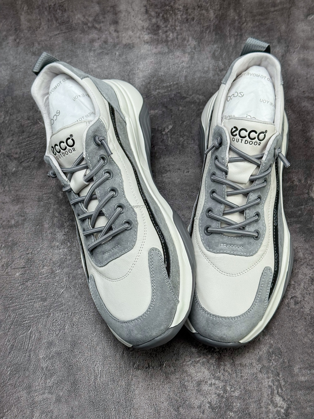 320 北欧丹麦品牌ECCO爱步Men's Classic Tuke Boen Low 系列低帮 系带经典百搭休闲运动小白板鞋 996637-01002