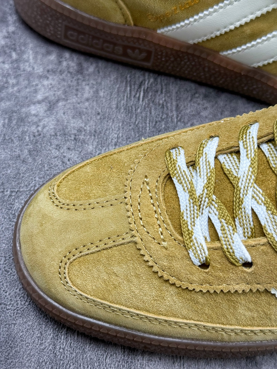 adidas originals Samba Handball Spezial 黄白 KI5939