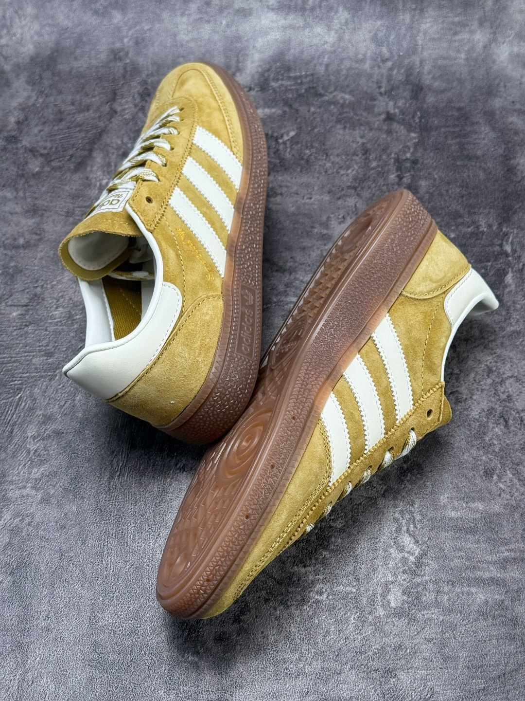 adidas originals Samba Handball Spezial 黄白 KI5939