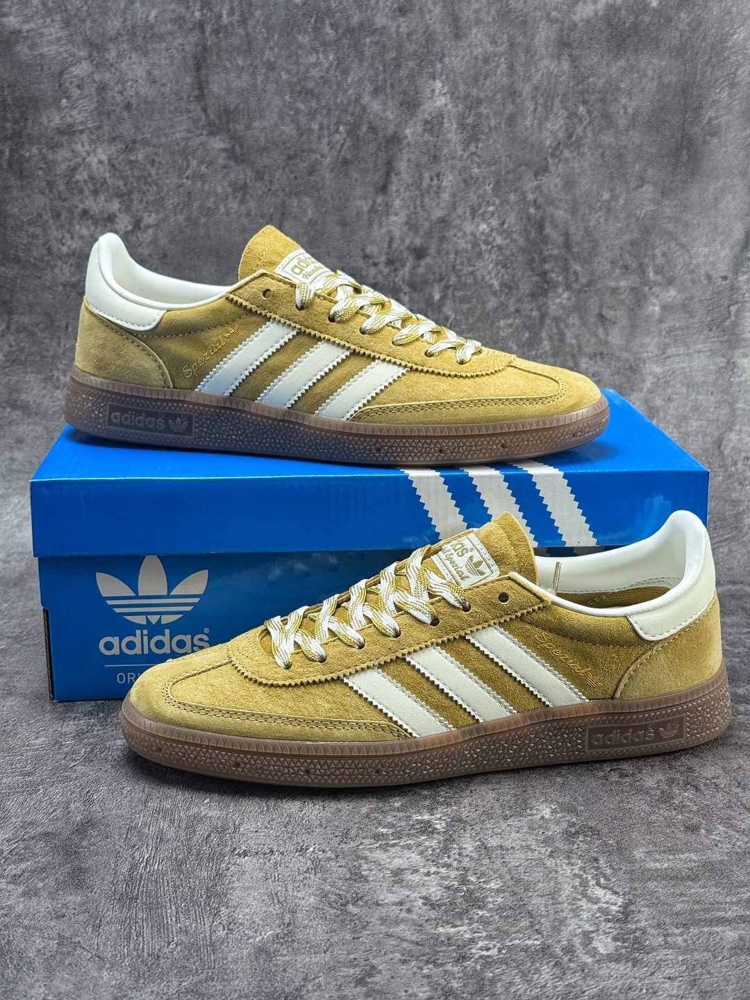adidas originals Samba Handball Spezial 黄白 KI5939
