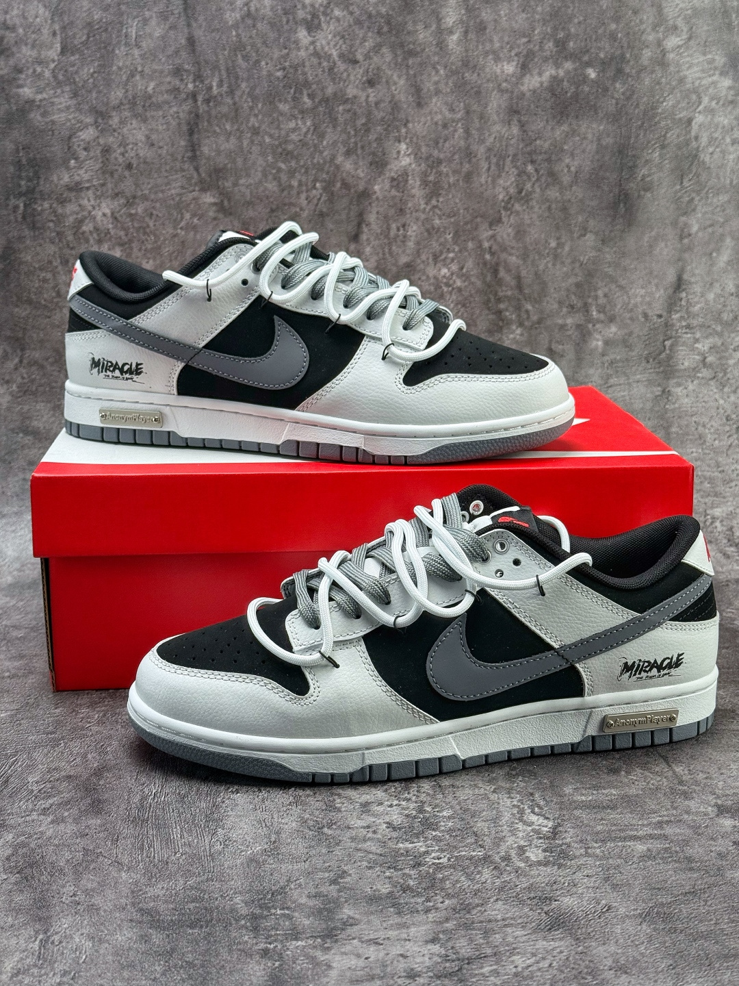 Nike SB Dunk Low 灰黑 WG0716-152-莆田鞋,莆田鞋货源,高仿鞋,高仿鞋货源,安福档口,莆田高仿鞋,莆田鞋批发,高仿鞋批发,莆田高仿运动鞋,高仿运动鞋,莆田运动鞋 Nike SB Dunk Low 灰黑 WG0716-152