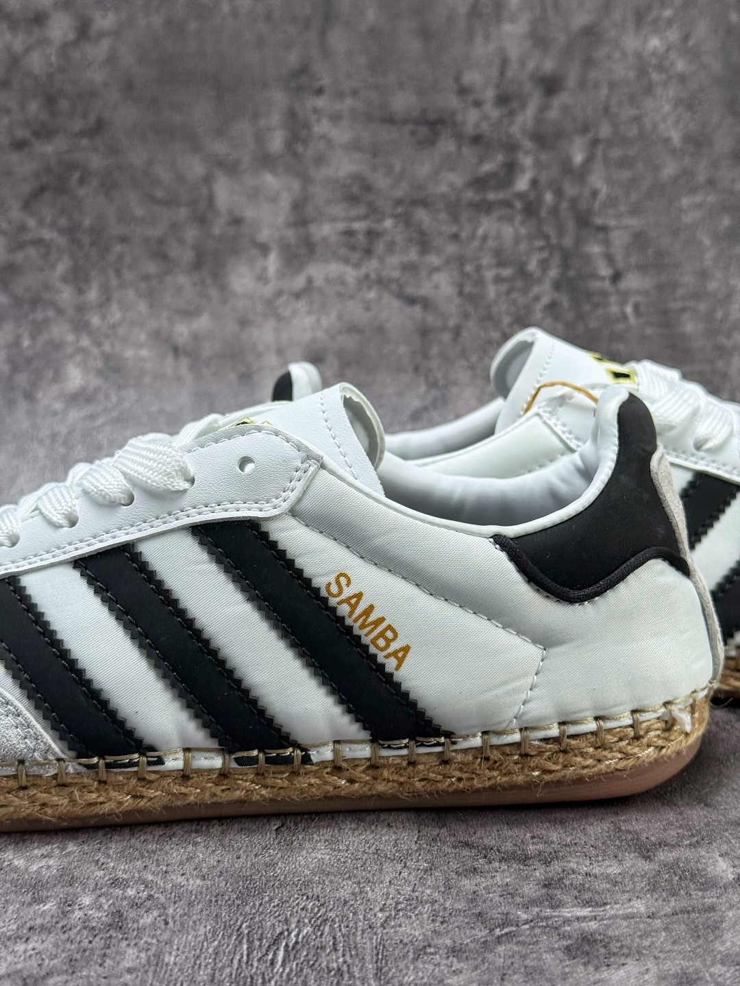 Adidas Originals CLOT GAZELLE BY EC 三叶草复古休闲防滑耐磨低帮板鞋 KJ0274