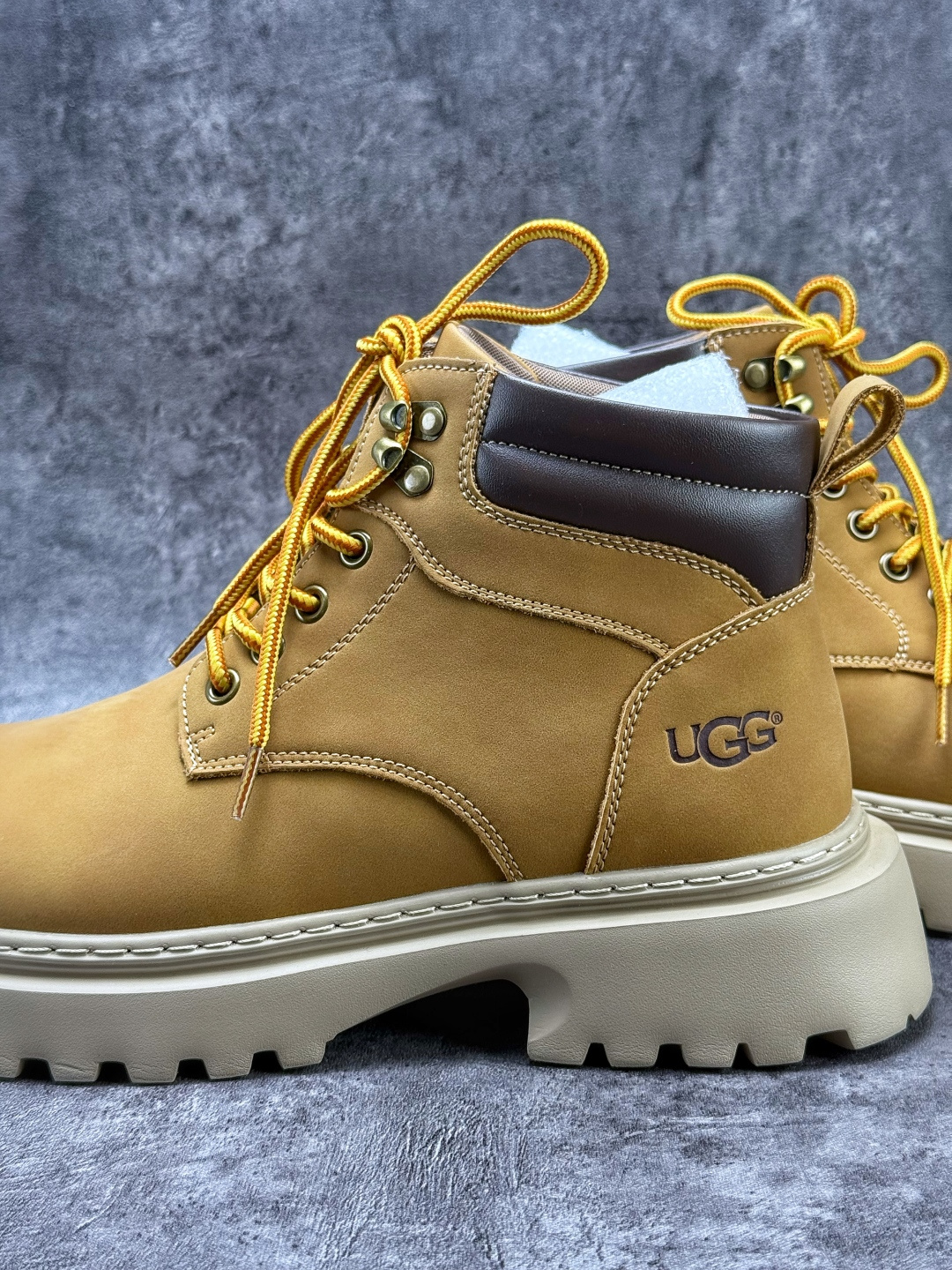 290 美国轻奢品牌UGG M Tasman Weather Hybrid 塔斯曼混合系列中帮厚底轻量休闲马丁靴 U5858D-Chinese UA Cheap High Quatity Brand Clothes Bags handbags Sneakers wholesale wholesaler seller from China Factory suppliers Fashion Clothing Shoes best Quality Beautiful Price 290 美国轻奢品牌UGG M Tasman Weather Hybrid 塔斯曼混合系列中帮厚底轻量休闲马丁靴 U5858D