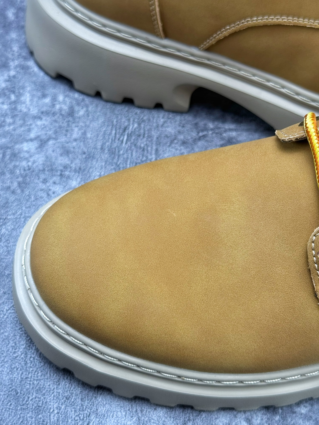 290 美国轻奢品牌UGG M Tasman Weather Hybrid 塔斯曼混合系列中帮厚底轻量休闲马丁靴 U5858D-Chinese UA Cheap High Quatity Brand Clothes Bags handbags Sneakers wholesale wholesaler seller from China Factory suppliers Fashion Clothing Shoes best Quality Beautiful Price 290 美国轻奢品牌UGG M Tasman Weather Hybrid 塔斯曼混合系列中帮厚底轻量休闲马丁靴 U5858D