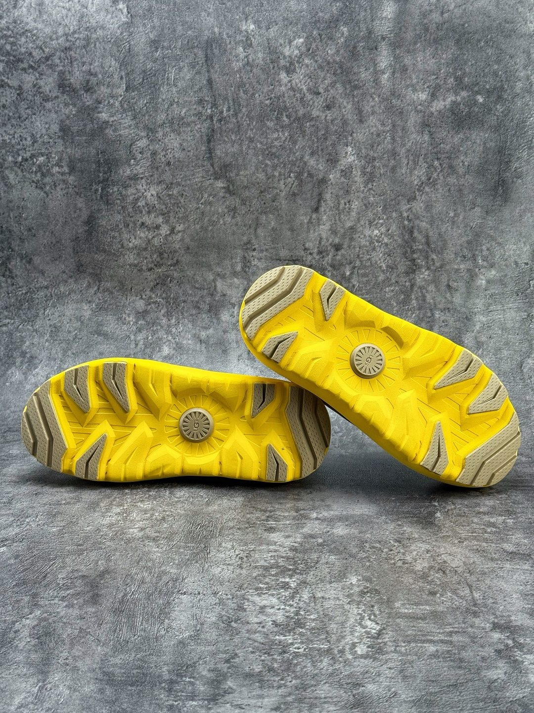 230 UGG 百搭单品 东莞纯原UGG 秋冬羊皮毛一体雪地靴 W/1144096