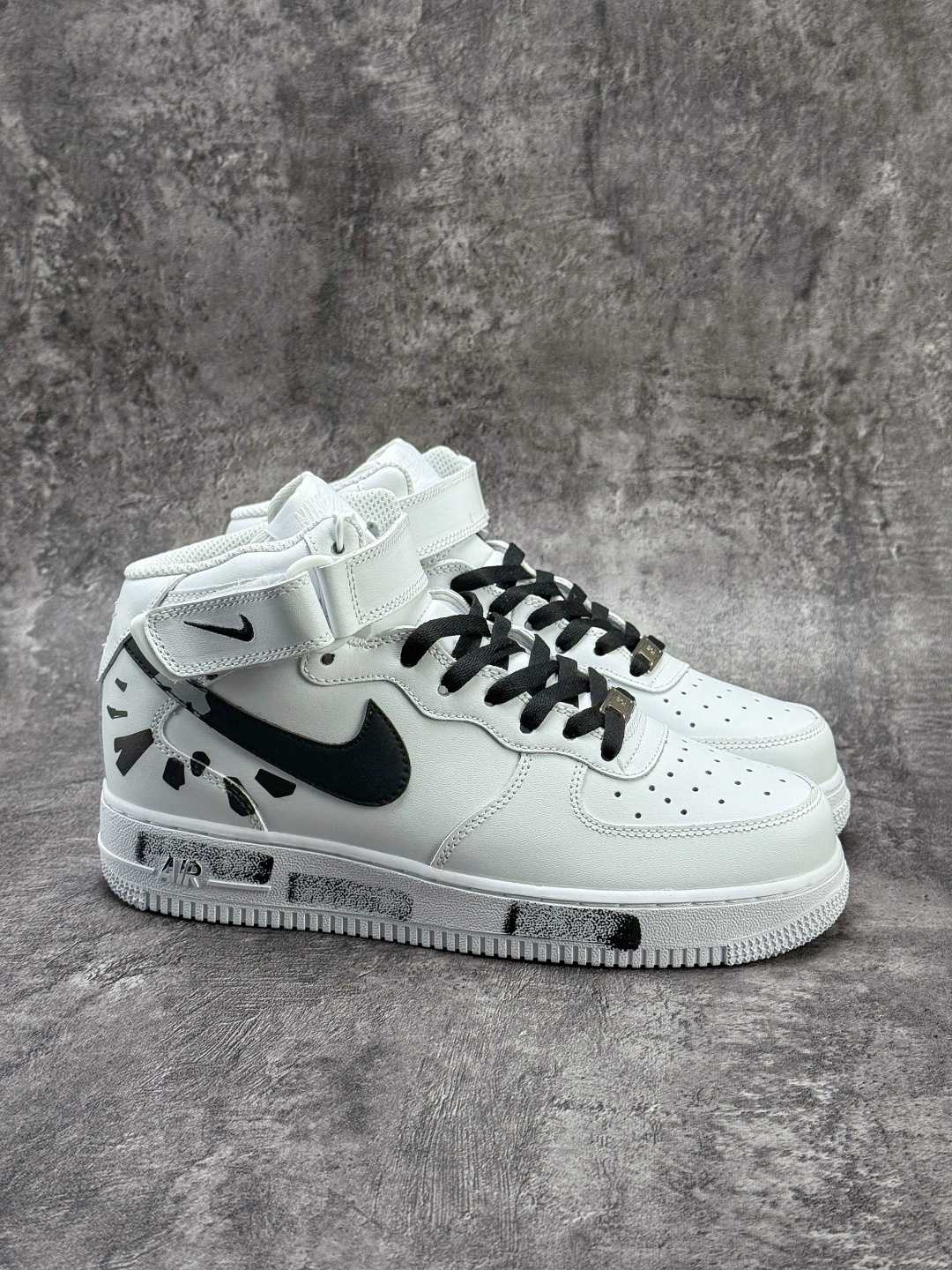 Nike Air Force 1 Mid 07 不破不立 白黑 ZH0316-144