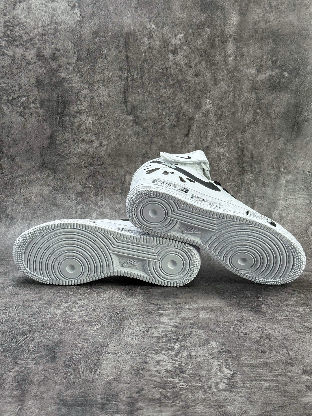 Nike Air Force 1 Mid 07 不破不立 白黑 ZH0316-144