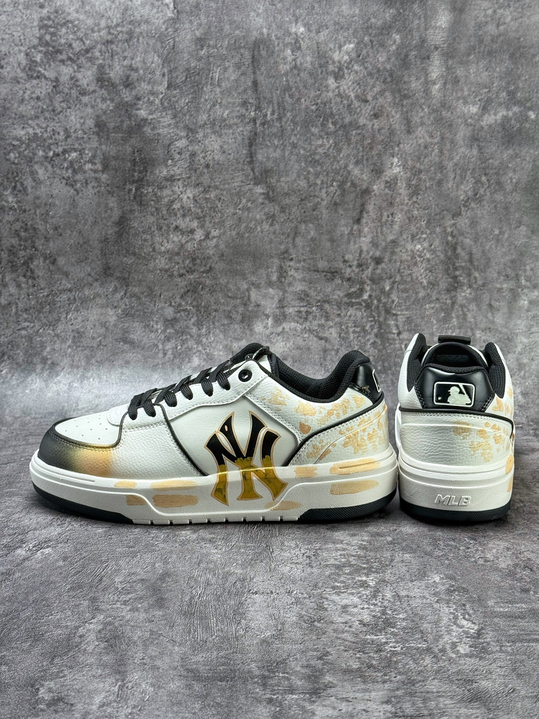 230 MLB NY 印花网红老爹鞋 涂鸦恶作剧 内增高6cm 3ASXCA12N