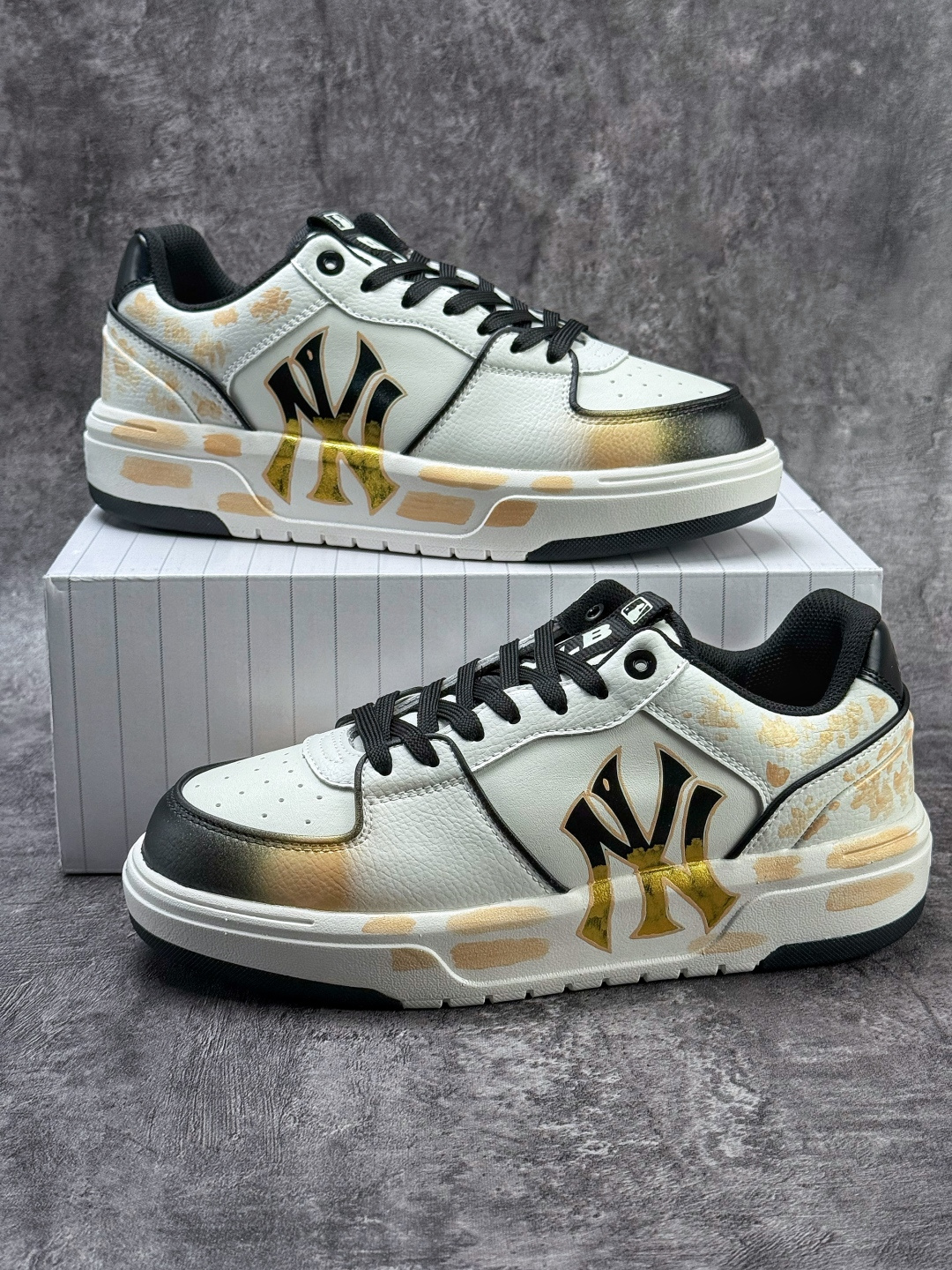 230 MLB NY 印花网红老爹鞋 涂鸦恶作剧 内增高6cm 3ASXCA12N