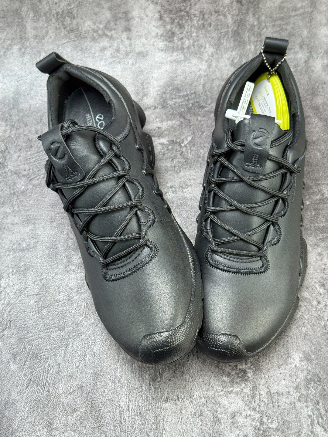 240 Ecco/爱步 健步探索系列 80283401001AB-Chinese UA Cheap High Quatity Brand Clothes Bags handbags Sneakers wholesale wholesaler seller from China Factory suppliers Fashion Clothing Shoes best Quality Beautiful Price 240 Ecco/爱步 健步探索系列 80283401001AB