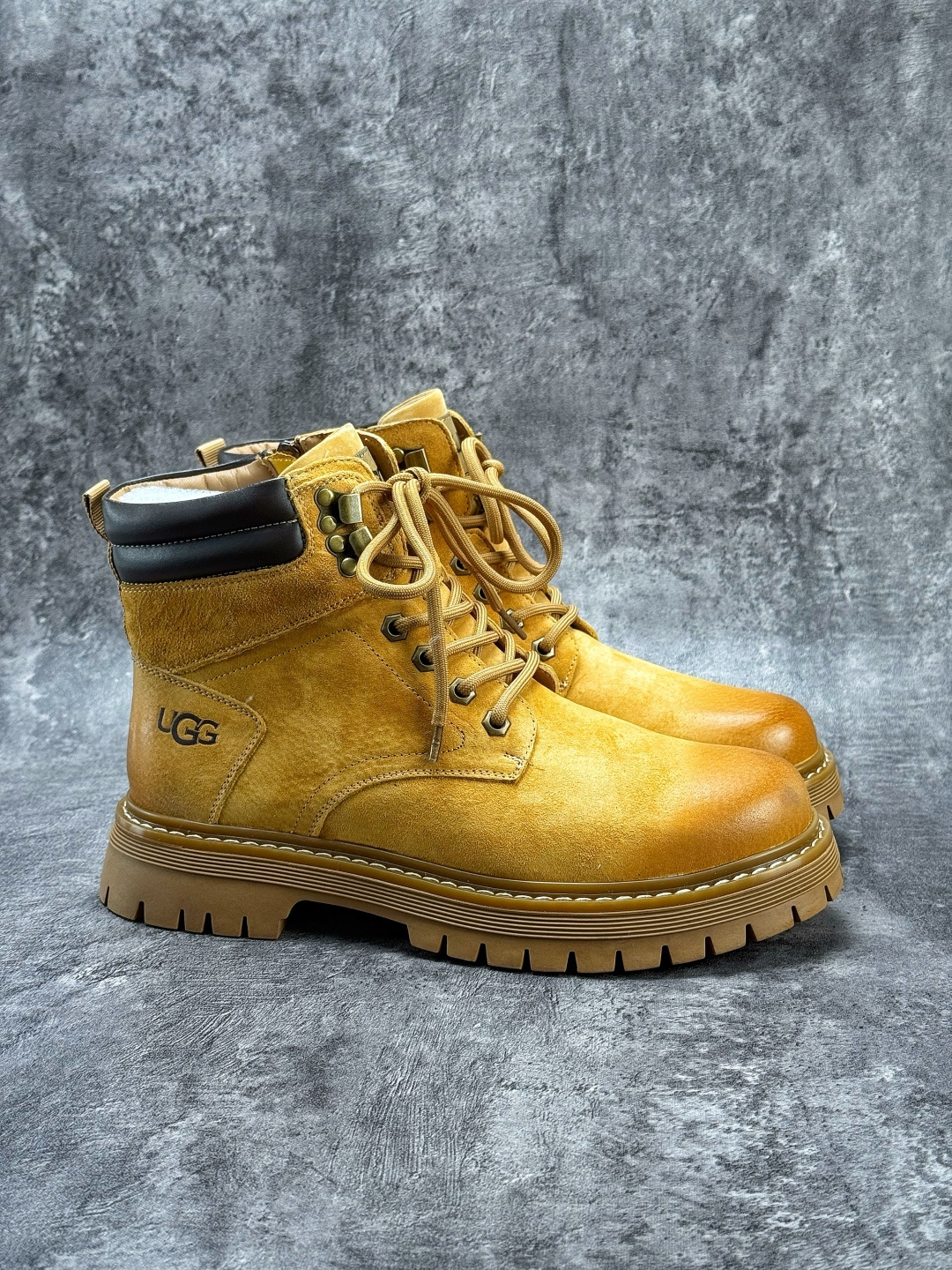 250 UGG Tasman Weather Hybrid 塔斯曼混合系列 2024秋冬新品中帮轻量休闲马丁靴 秋冬必备 U5618MDFQ