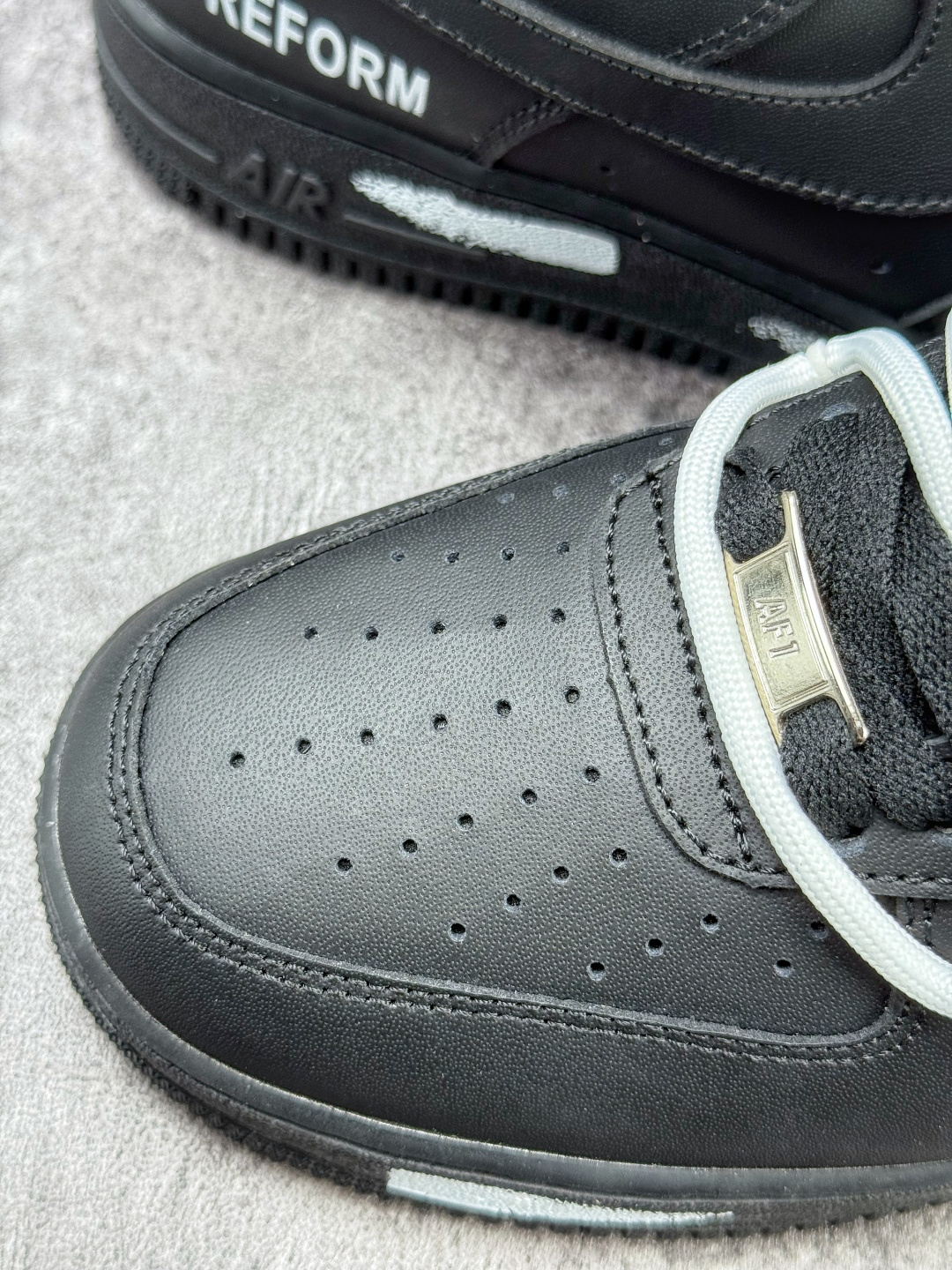 Nike Air Force 1 Low 07 x REFORM 黑白 DB2024-010-莆田鞋,莆田鞋货源,高仿鞋,高仿鞋货源,安福档口,莆田高仿鞋,莆田鞋批发,高仿鞋批发,莆田高仿运动鞋,高仿运动鞋,莆田运动鞋 Nike Air Force 1 Low 07 x REFORM 黑白 DB2024-010