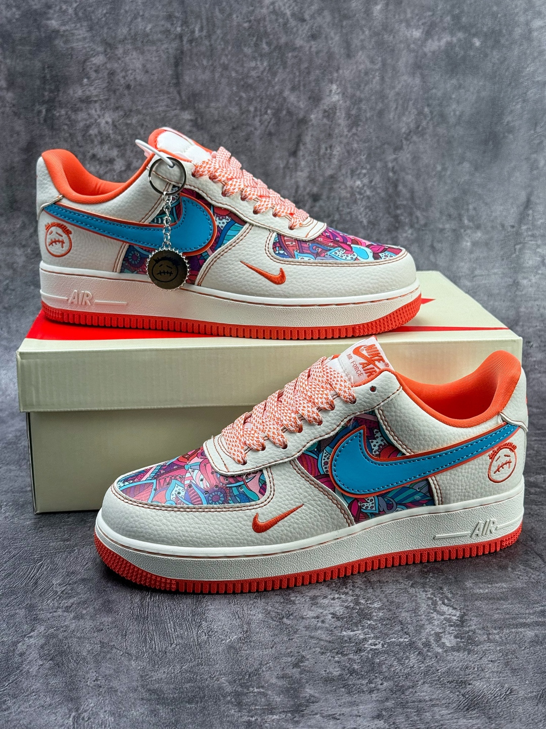 Nike Air Force 1 Low 07 白蓝橙小勾满天星 XL1979-125-莆田鞋,莆田鞋货源,高仿鞋,高仿鞋货源,安福档口,莆田高仿鞋,莆田鞋批发,高仿鞋批发,莆田高仿运动鞋,高仿运动鞋,莆田运动鞋 Nike Air Force 1 Low 07 白蓝橙小勾满天星 XL1979-125