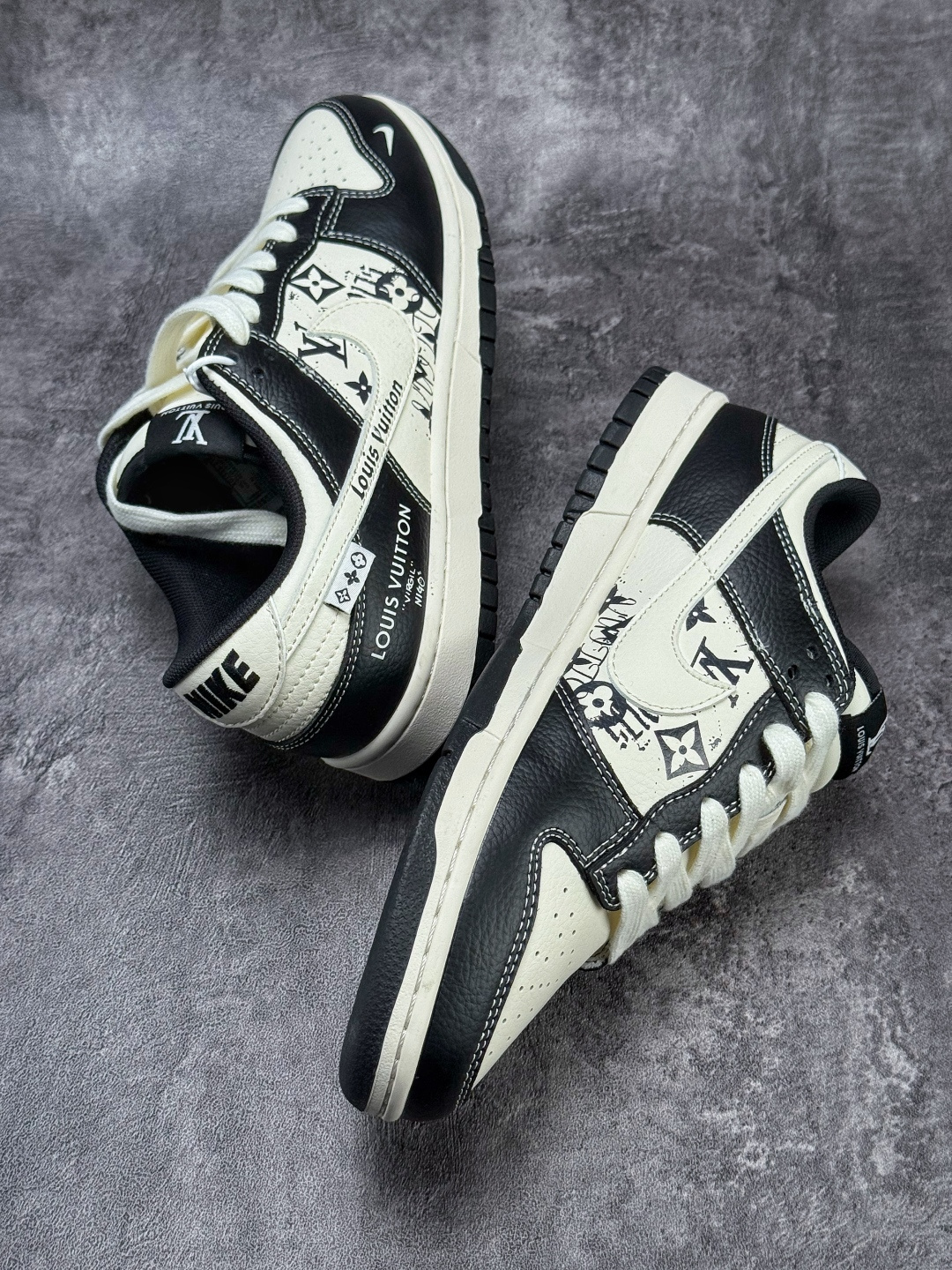 Nike SB Dunk Low x Louis Vuitton 黑白小勾 XD1588-236-莆田鞋,莆田鞋货源,高仿鞋,高仿鞋货源,安福档口,莆田高仿鞋,莆田鞋批发,高仿鞋批发,莆田高仿运动鞋,高仿运动鞋,莆田运动鞋 Nike SB Dunk Low x Louis Vuitton 黑白小勾 XD1588-236