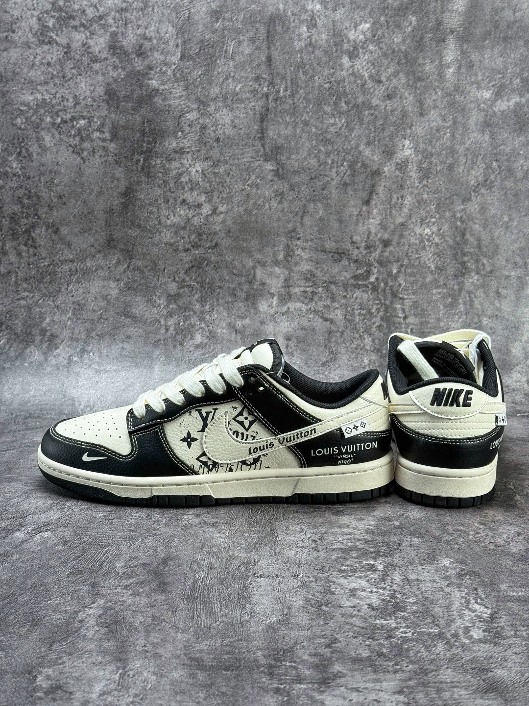 Nike SB Dunk Low x Louis Vuitton 黑白小勾 XD1588-236-莆田鞋,莆田鞋货源,高仿鞋,高仿鞋货源,安福档口,莆田高仿鞋,莆田鞋批发,高仿鞋批发,莆田高仿运动鞋,高仿运动鞋,莆田运动鞋 Nike SB Dunk Low x Louis Vuitton 黑白小勾 XD1588-236