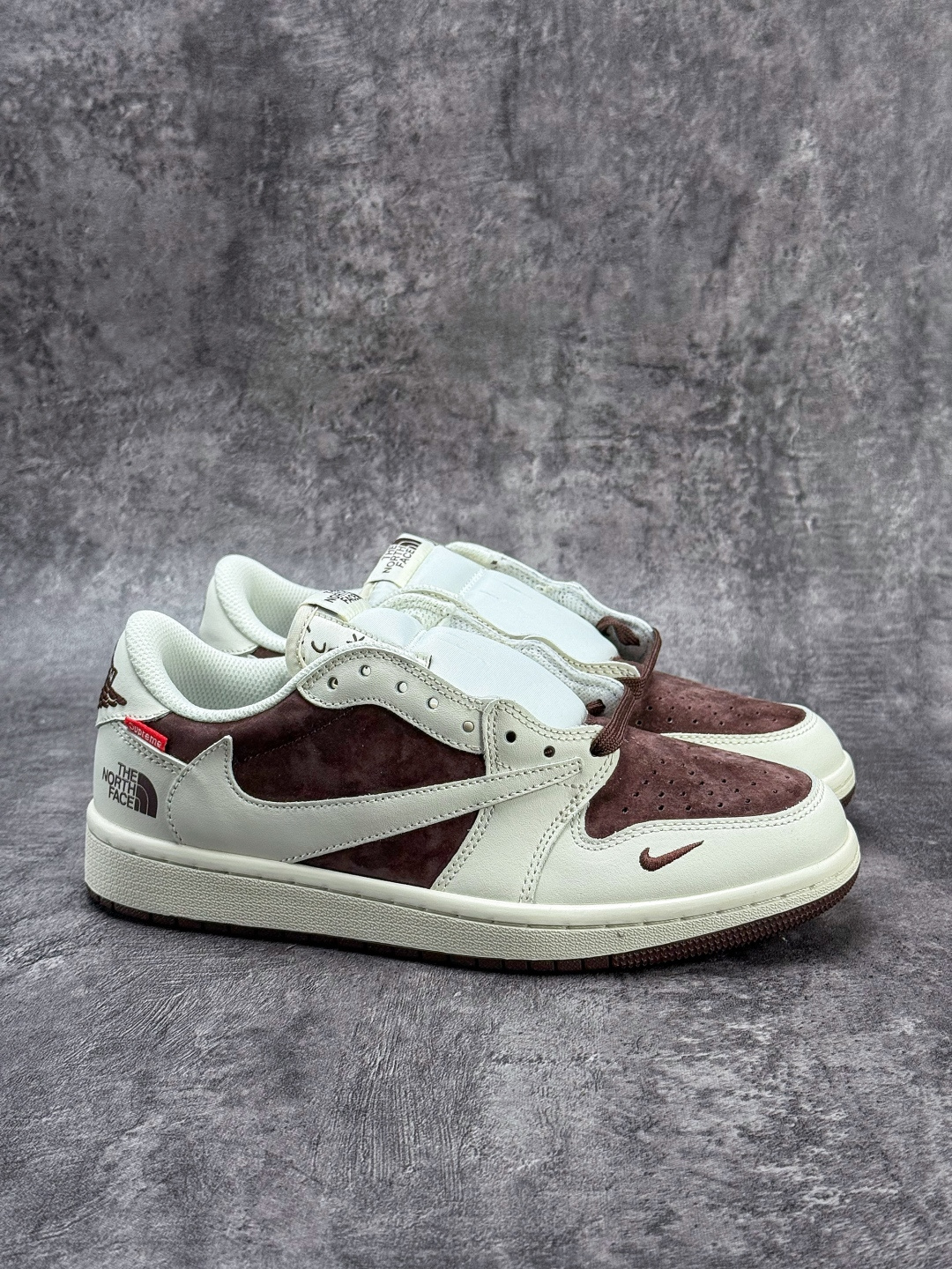 Travis Scott x Nike Air Jordan 1 Low x The North Face Air Jordan 1 Low 反转白棕小勾倒钩 纯原版本 DM7866-121