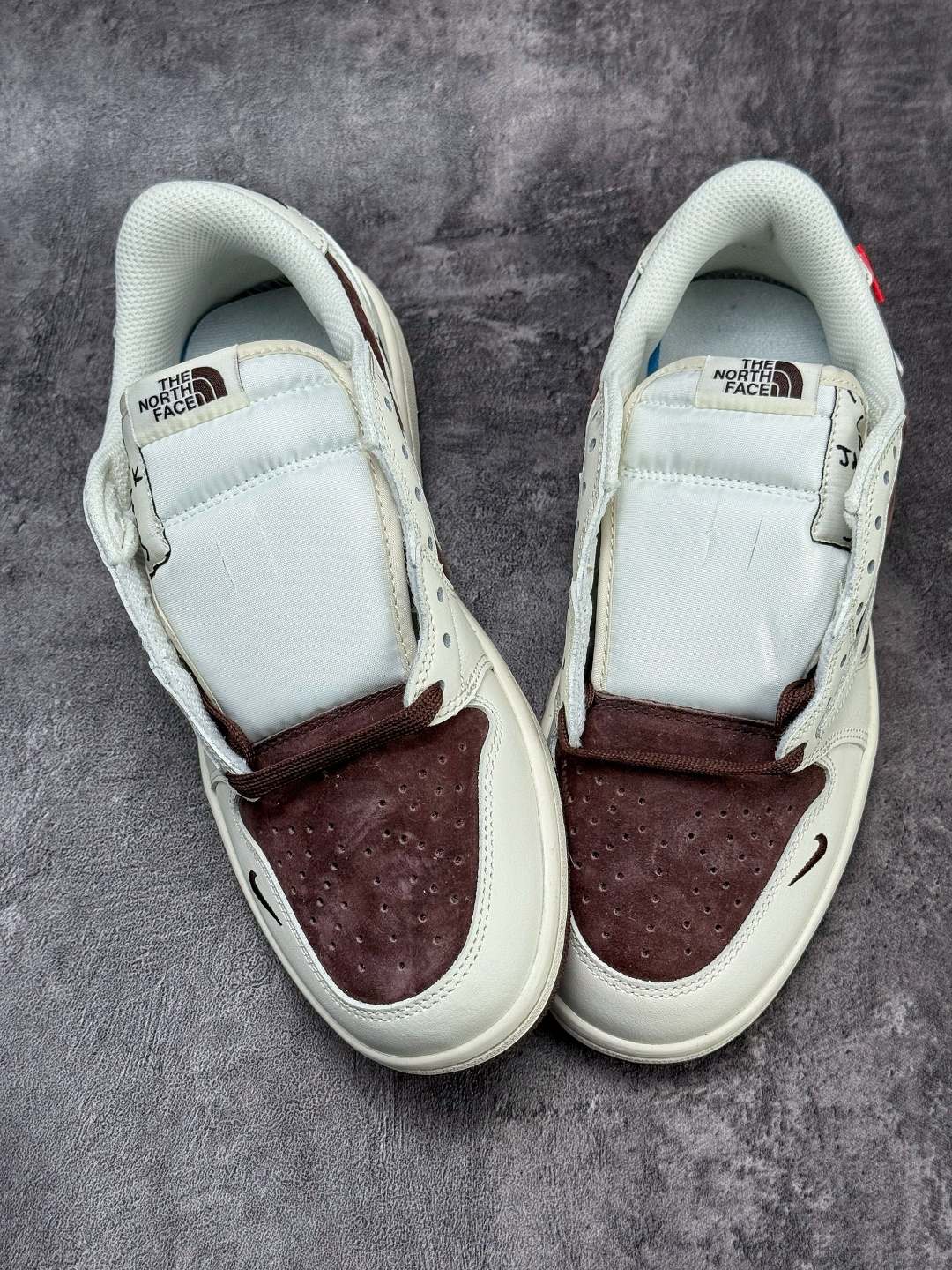 Travis Scott x Nike Air Jordan 1 Low x The North Face Air Jordan 1 Low 反转白棕小勾倒钩 纯原版本 DM7866-121