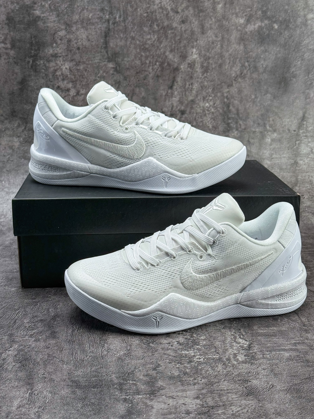 NIKE KOBE 8 EASTER 科比八代 纯白 FJ9364-100