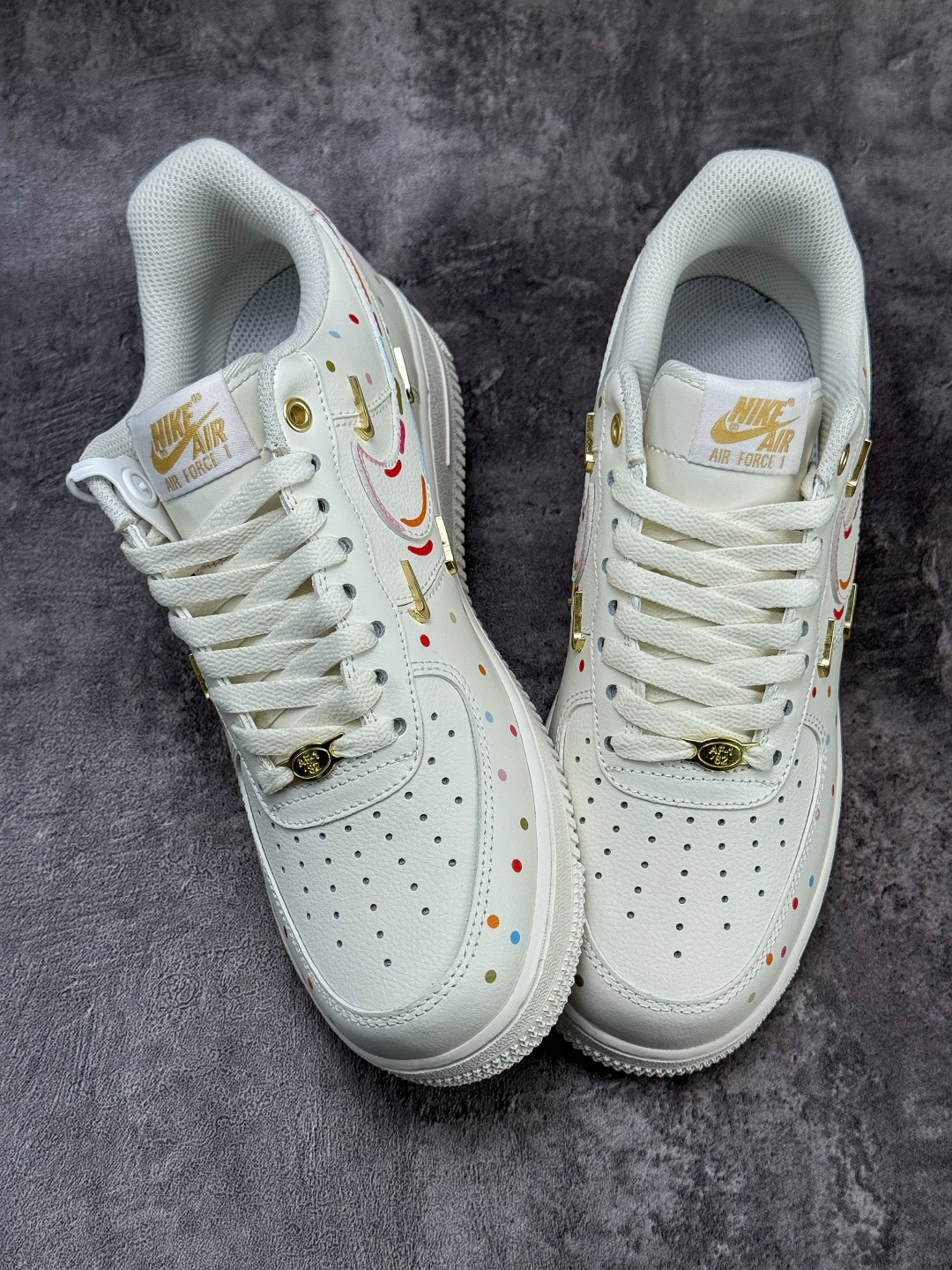 220 Nike Air Force 1 Low 07 笑脸 米白四小勾 ZH0316-151-Chinese UA Cheap High Quatity Brand Clothes Bags handbags Sneakers wholesale wholesaler seller from China Factory suppliers Fashion Clothing Shoes best Quality Beautiful Price 220 Nike Air Force 1 Low 07 笑脸 米白四小勾 ZH0316-151