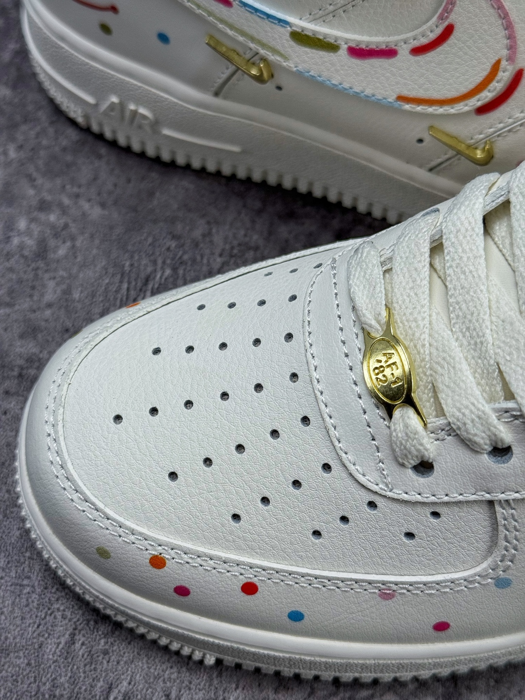 220 Nike Air Force 1 Low 07 笑脸 米白四小勾 ZH0316-151-Chinese UA Cheap High Quatity Brand Clothes Bags handbags Sneakers wholesale wholesaler seller from China Factory suppliers Fashion Clothing Shoes best Quality Beautiful Price 220 Nike Air Force 1 Low 07 笑脸 米白四小勾 ZH0316-151