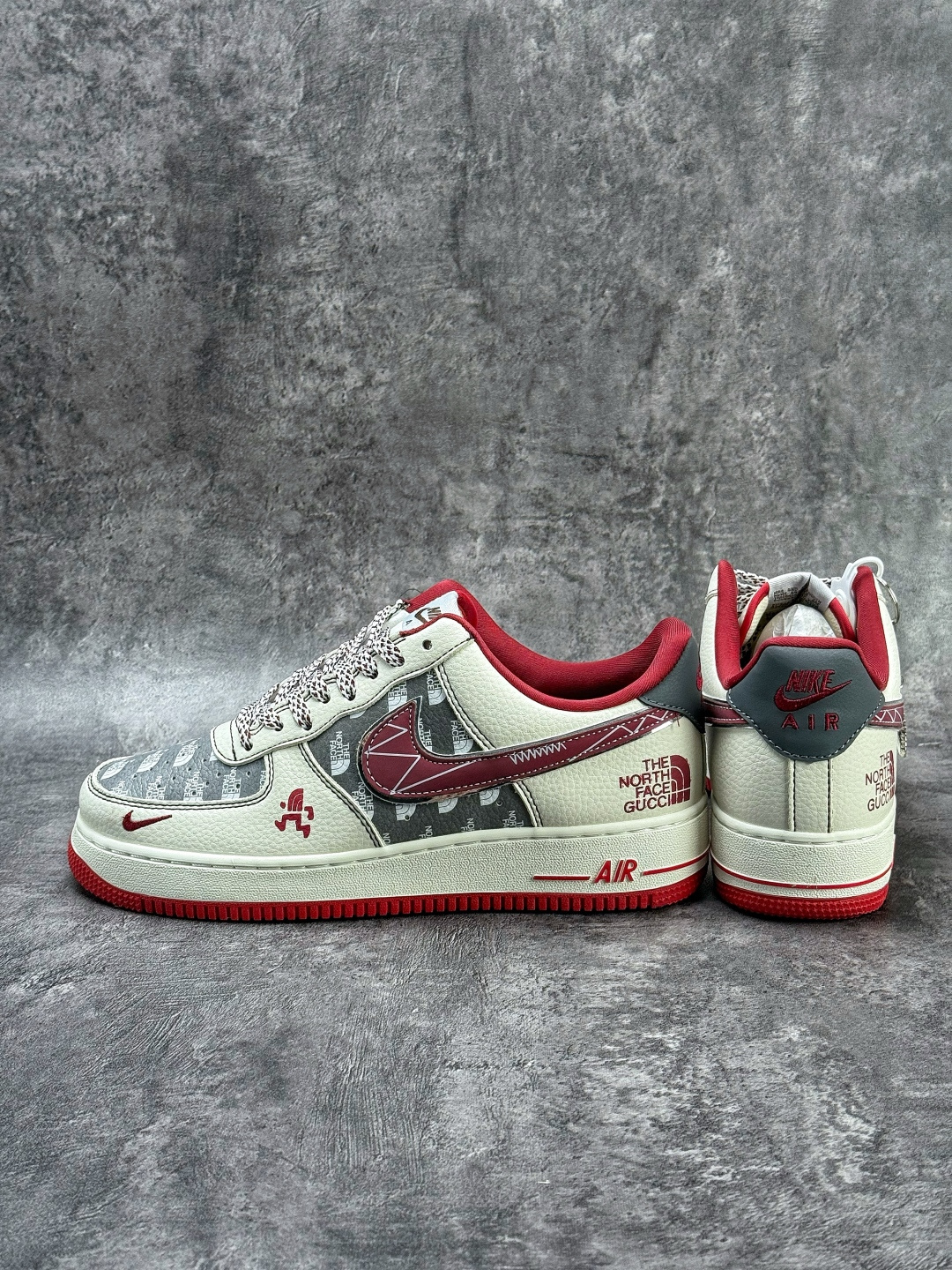 220 Nike Air Force 1 Low 07 x The North Face 白灰红小勾满天星 SY1388-015