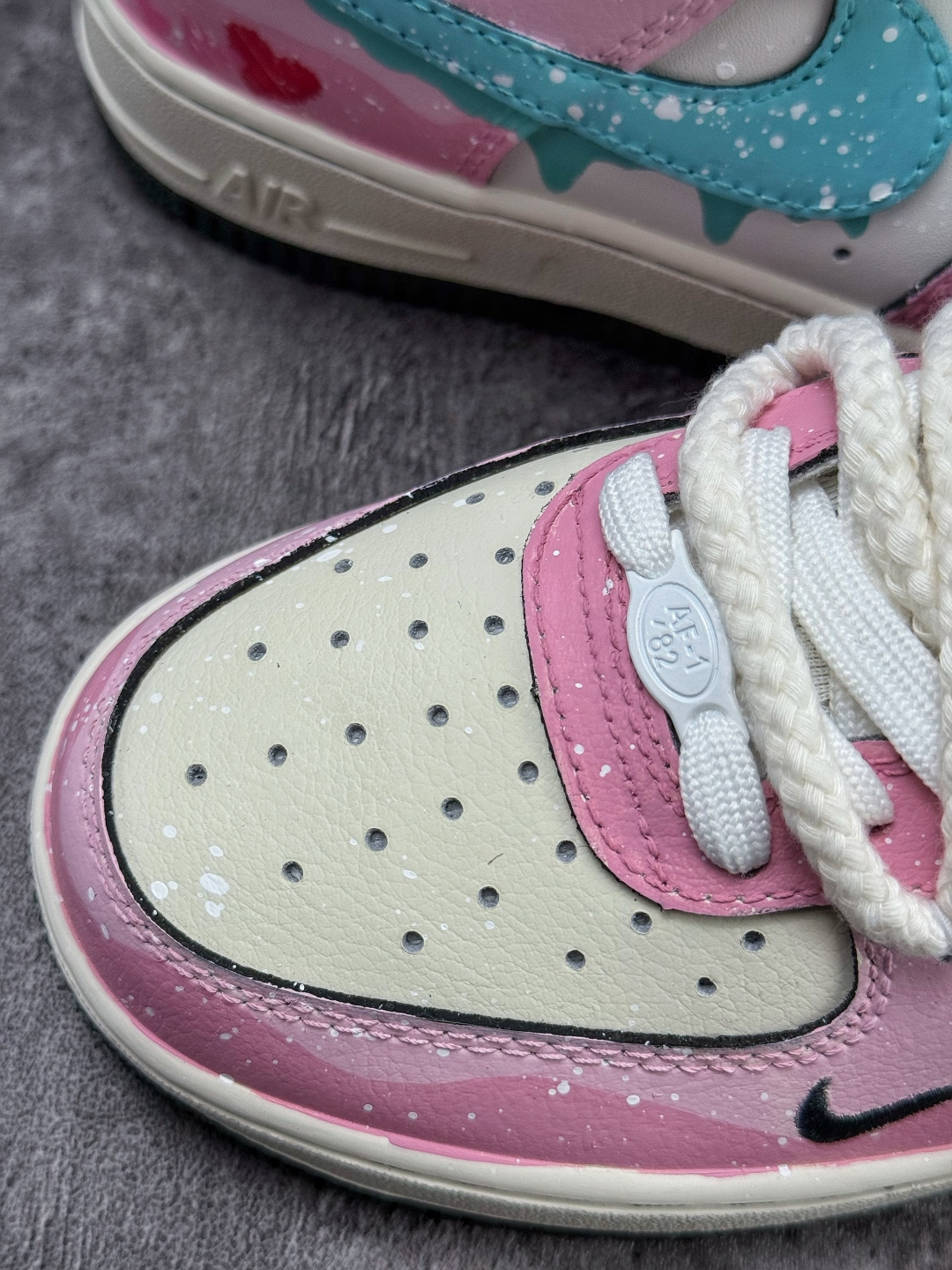 220 Nike Air Force 1 Low 07 爱心 粉白小勾 FB1839-919-Chinese UA Cheap High Quatity Brand Clothes Bags handbags Sneakers wholesale wholesaler seller from China Factory suppliers Fashion Clothing Shoes best Quality Beautiful Price 220 Nike Air Force 1 Low 07 爱心 粉白小勾 FB1839-919