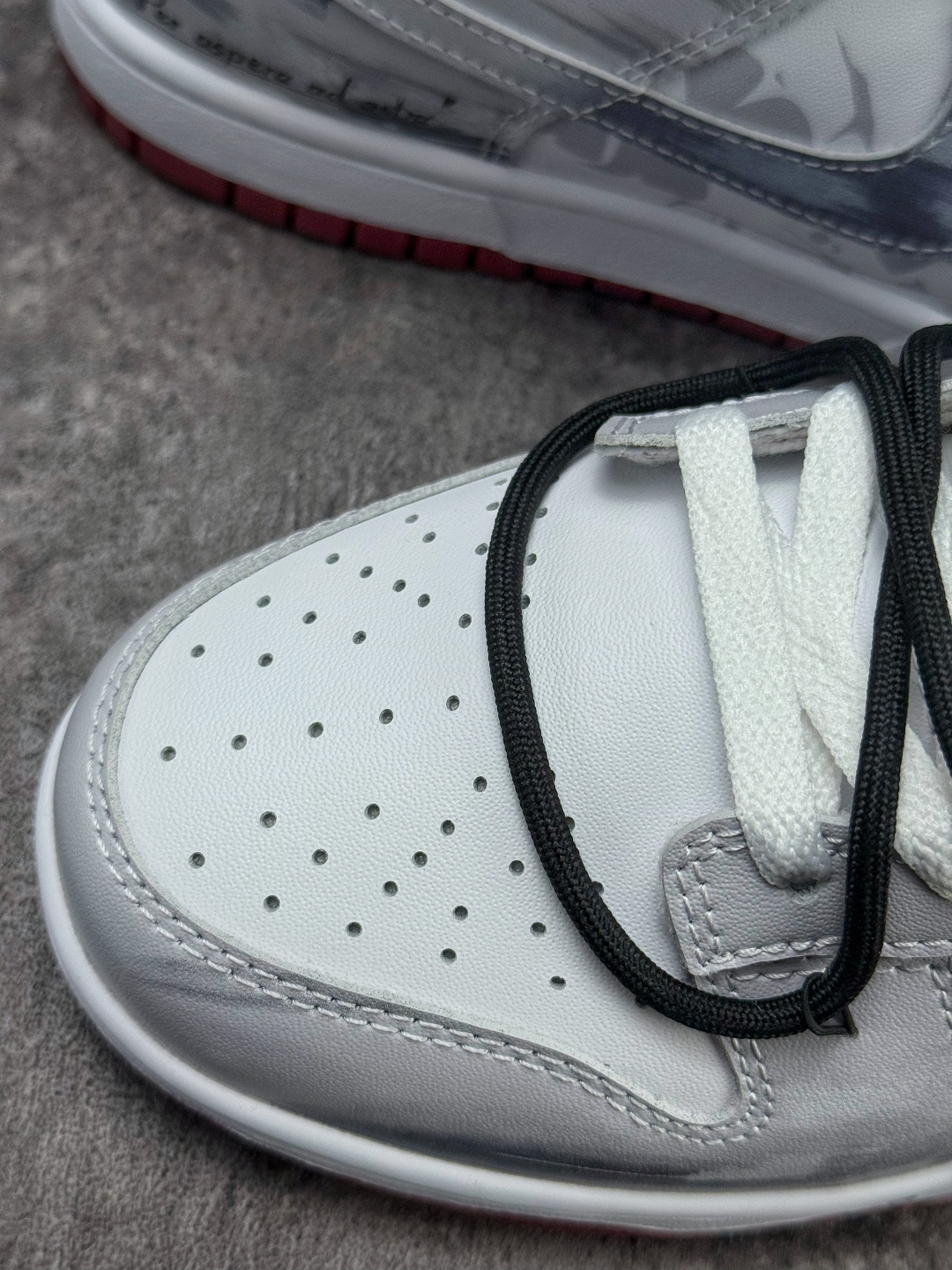 230 NIKE SB Dunk Low 城市废墟 DV0833-112