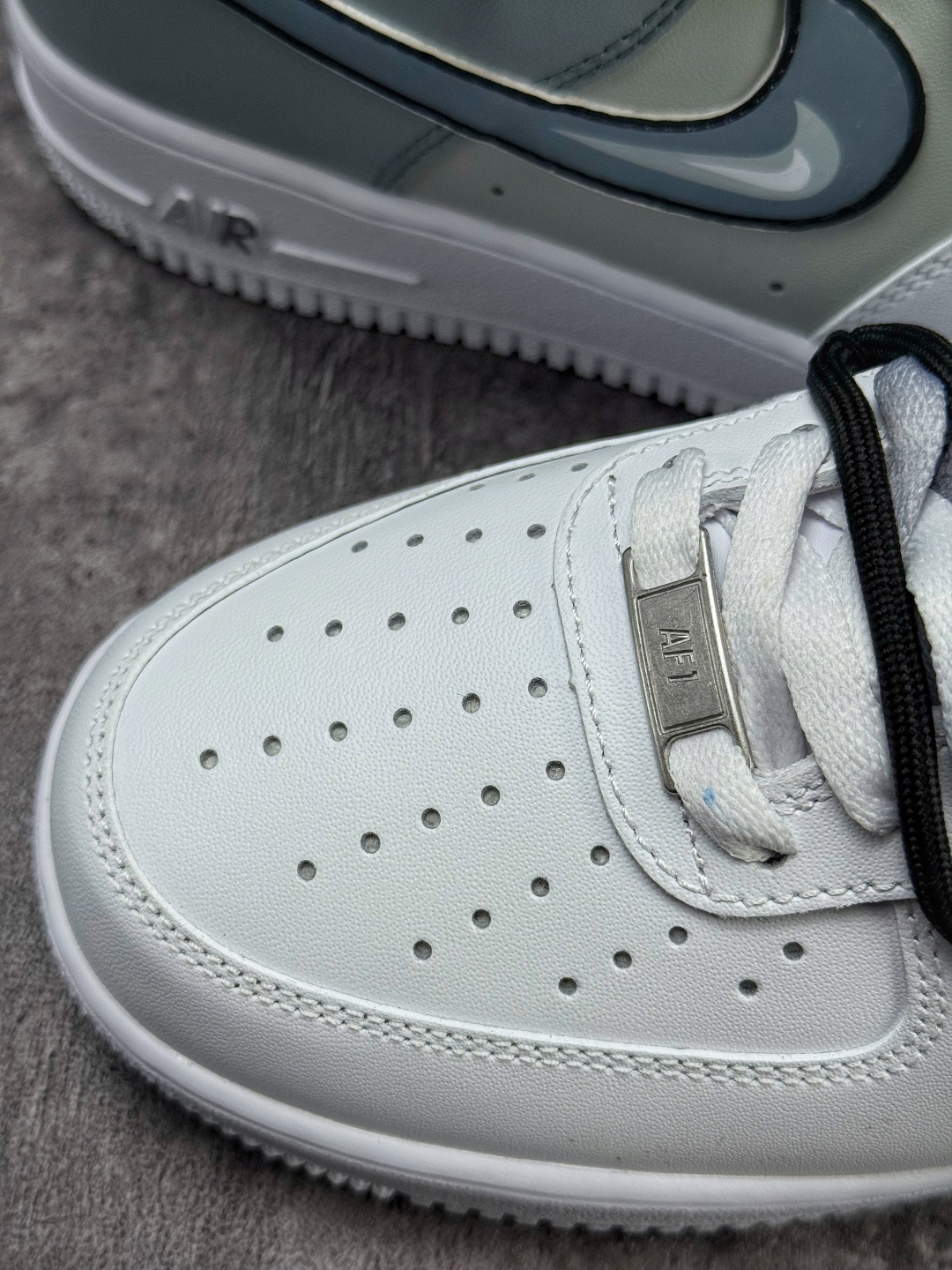 Nike Air Force 1 Low 07 白灰 CW2288-111