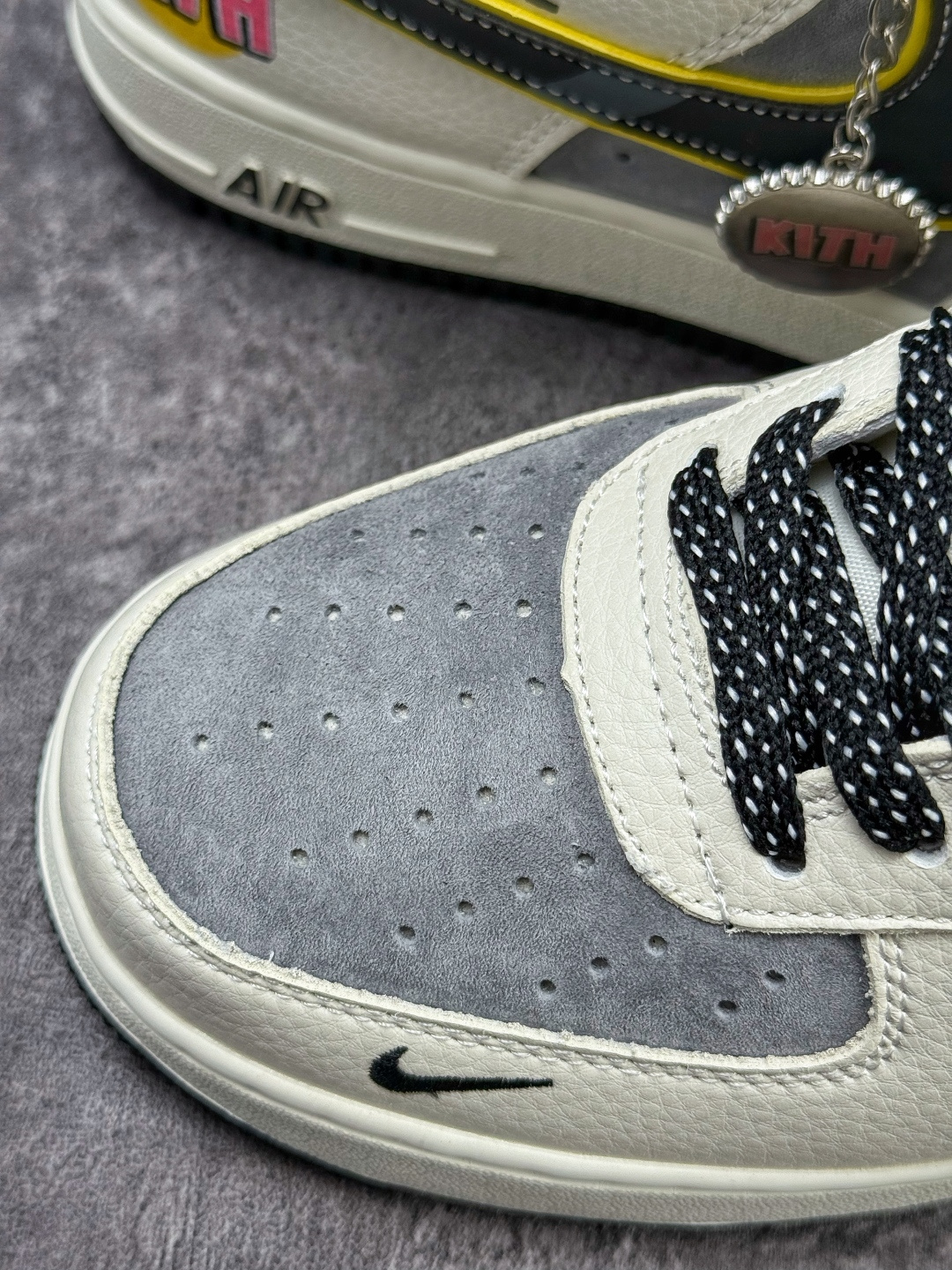 Nike Air Force 1 Low 07 x KITH 白灰黑小勾满天星 SY1388-013