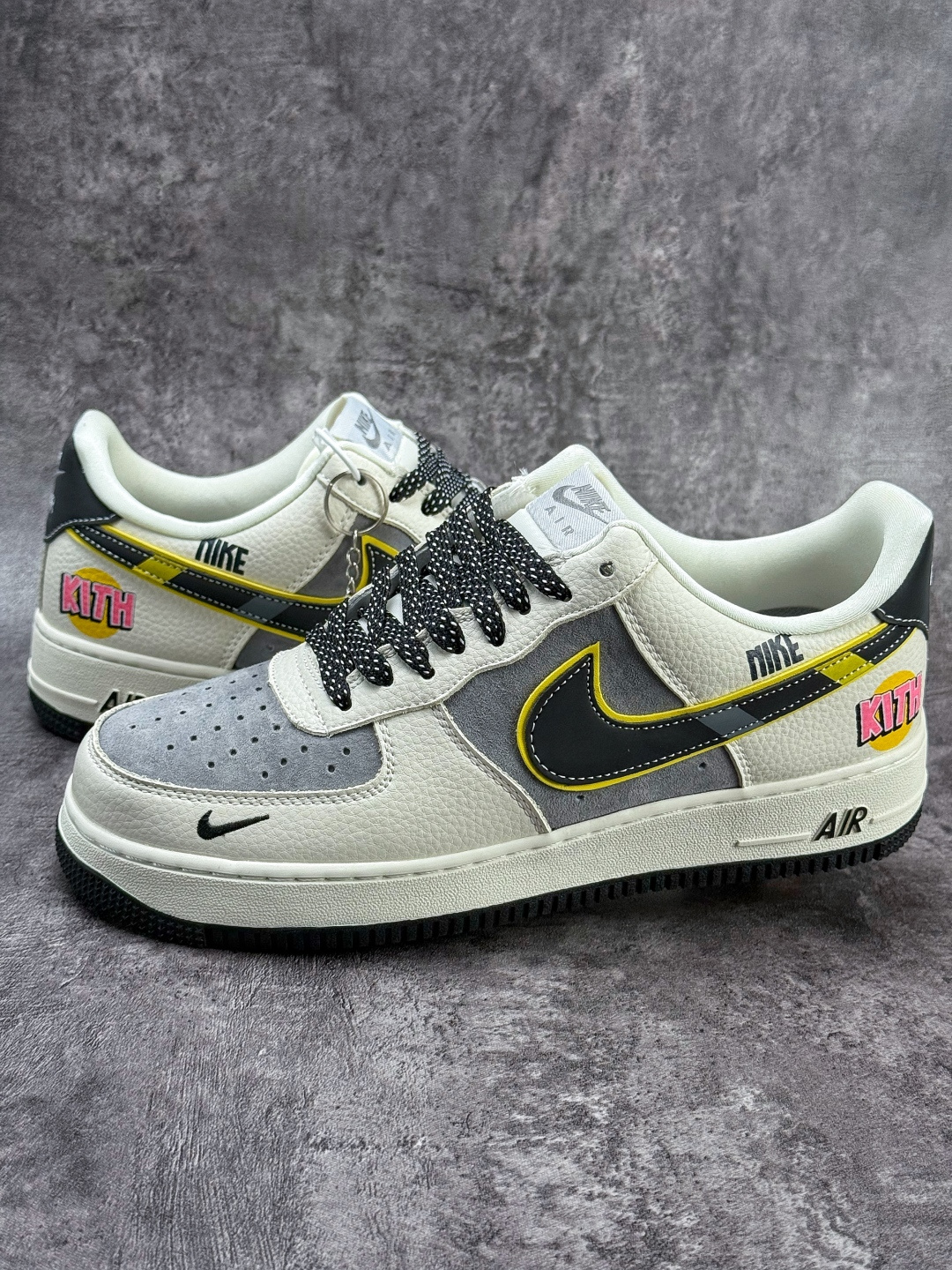Nike Air Force 1 Low 07 x KITH 白灰黑小勾满天星 SY1388-013
