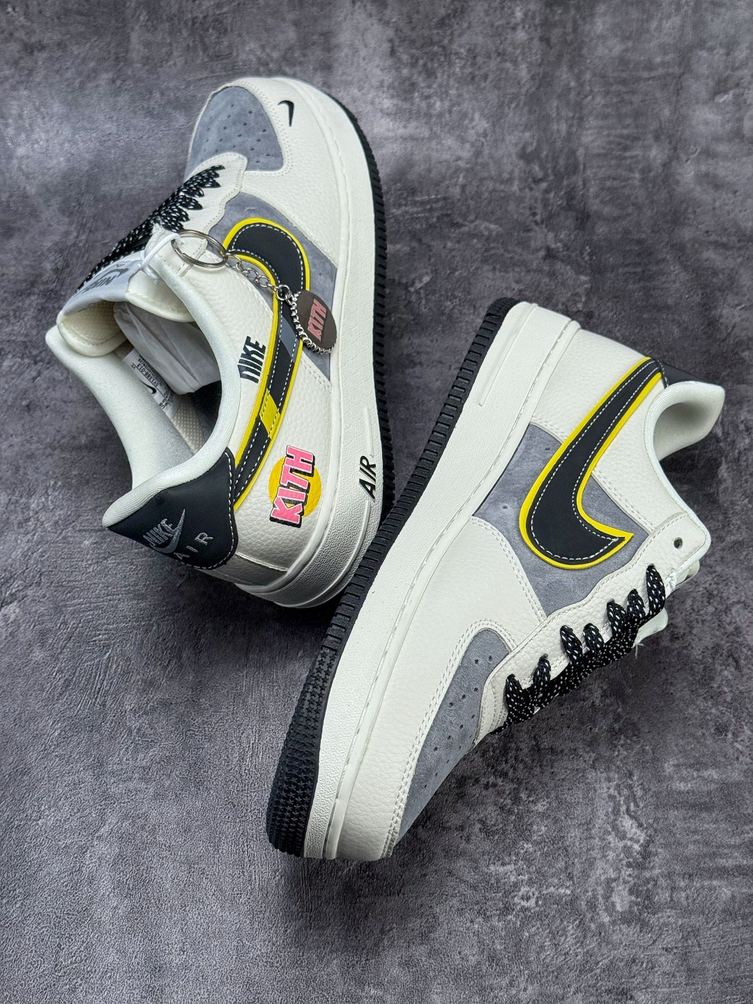 Nike Air Force 1 Low 07 x KITH 白灰黑小勾满天星 SY1388-013
